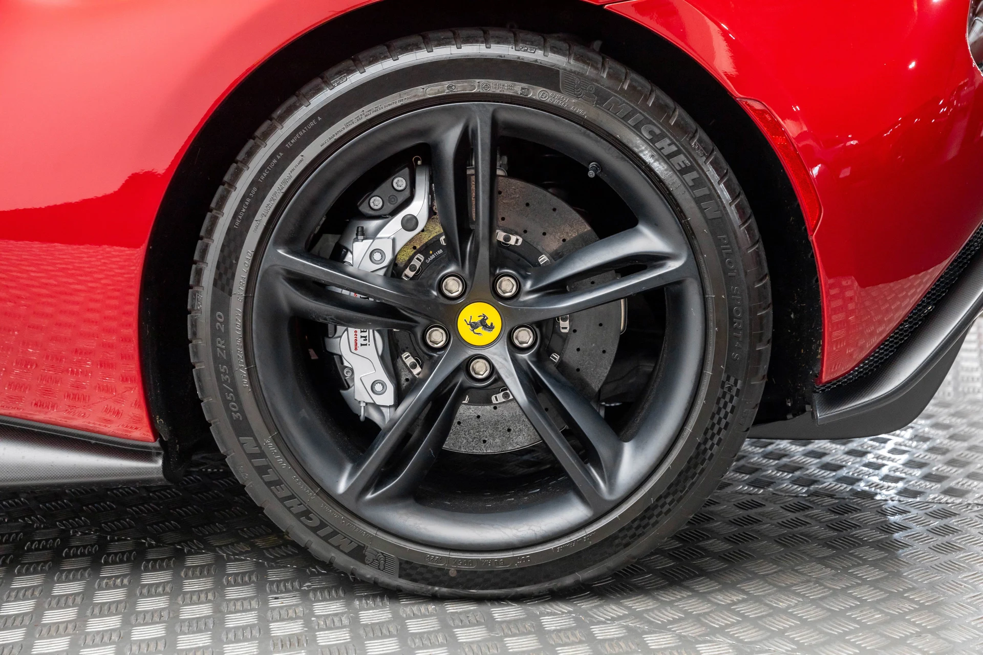 mph038_569949318_bf89b9d637bb49a2ae987e66f42d4fd2_c5e6f4af3b