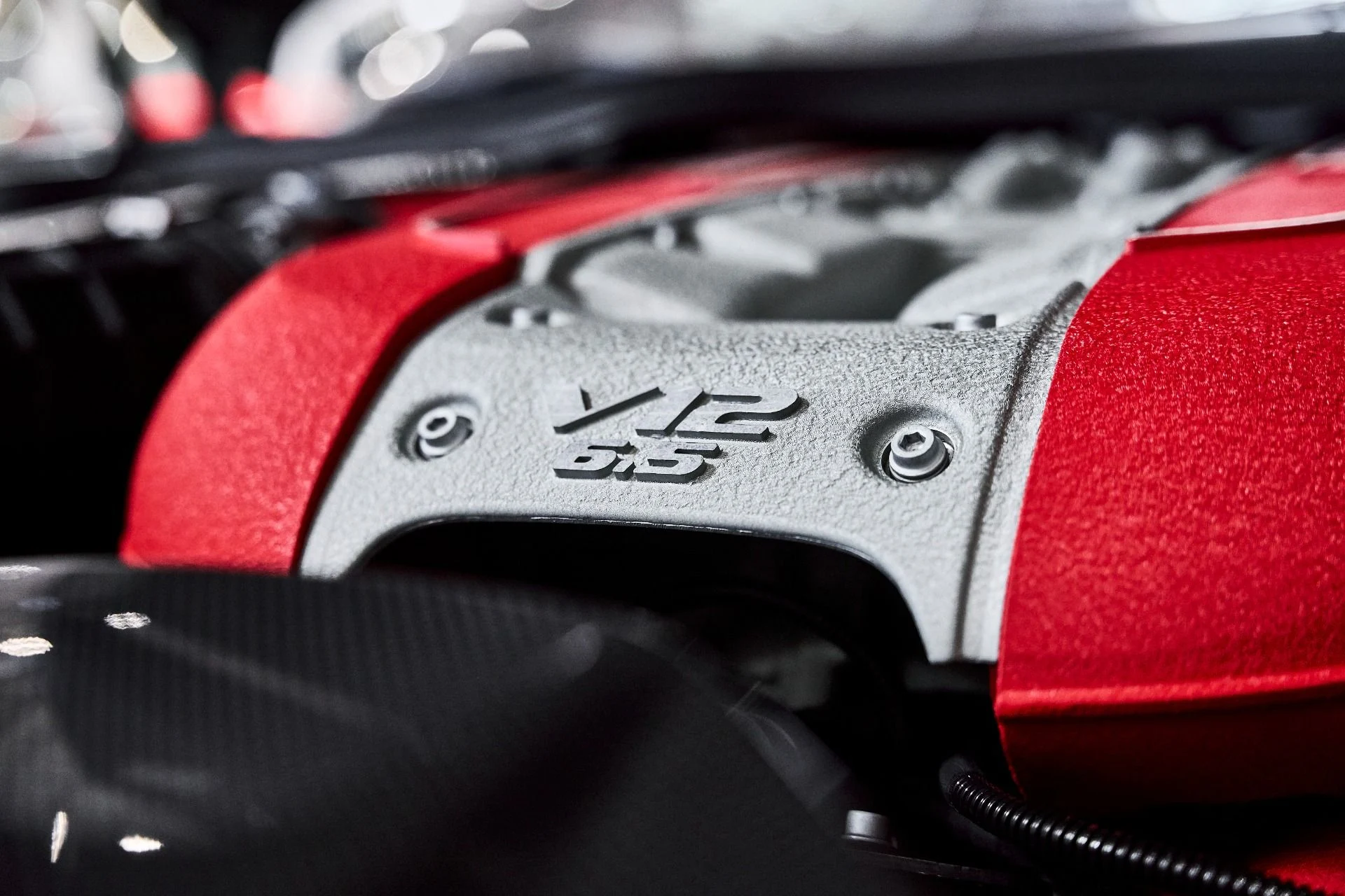 mph038_574595444_Used_2023_Ferrari_812_GTS_Base_1785445662_7427b657f9