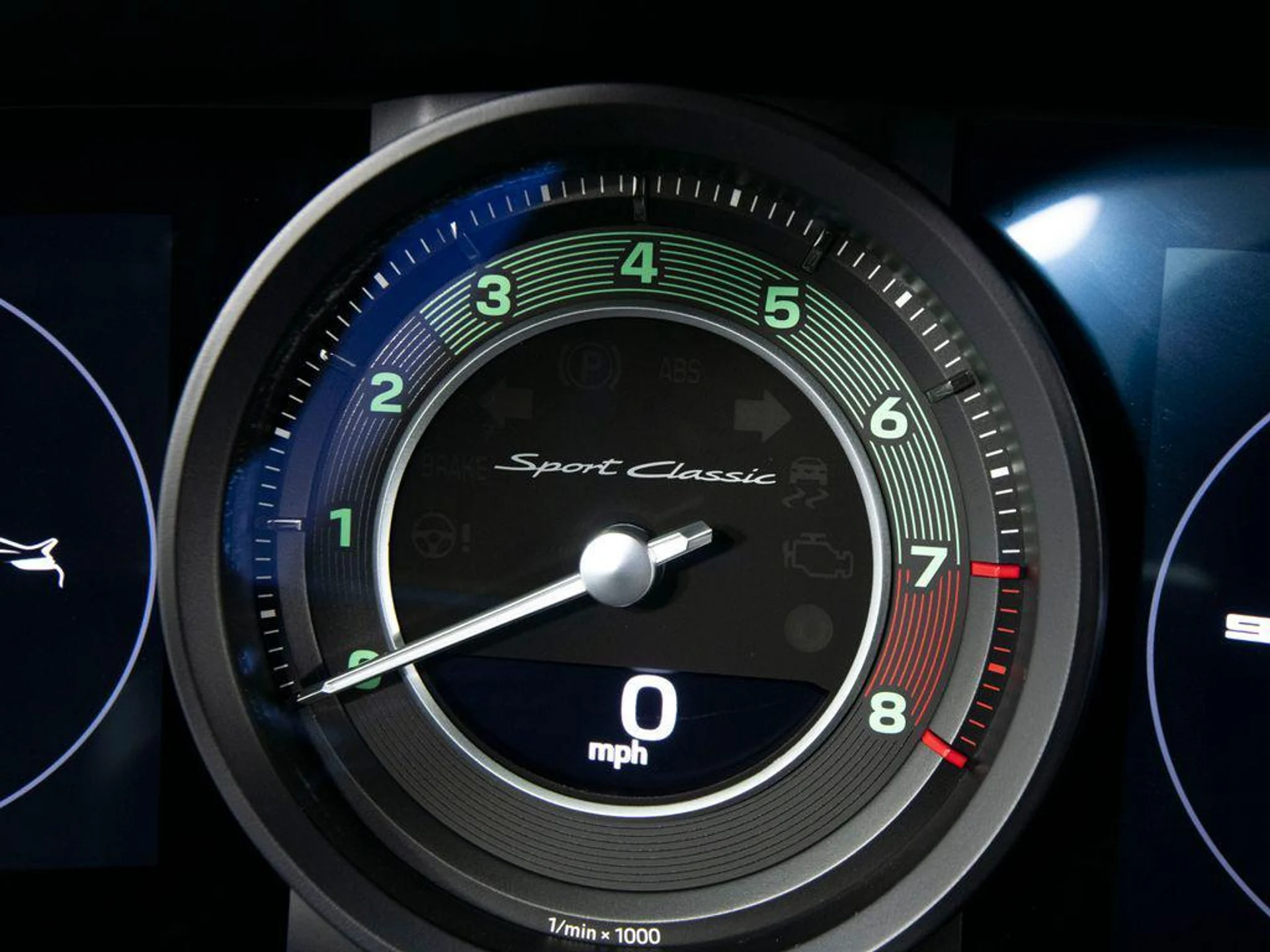 mph038_575546601_1i_z8gzg3_DG_6oo_D_Xd_SMEV_2z_Nc_RE_7585c73ab8