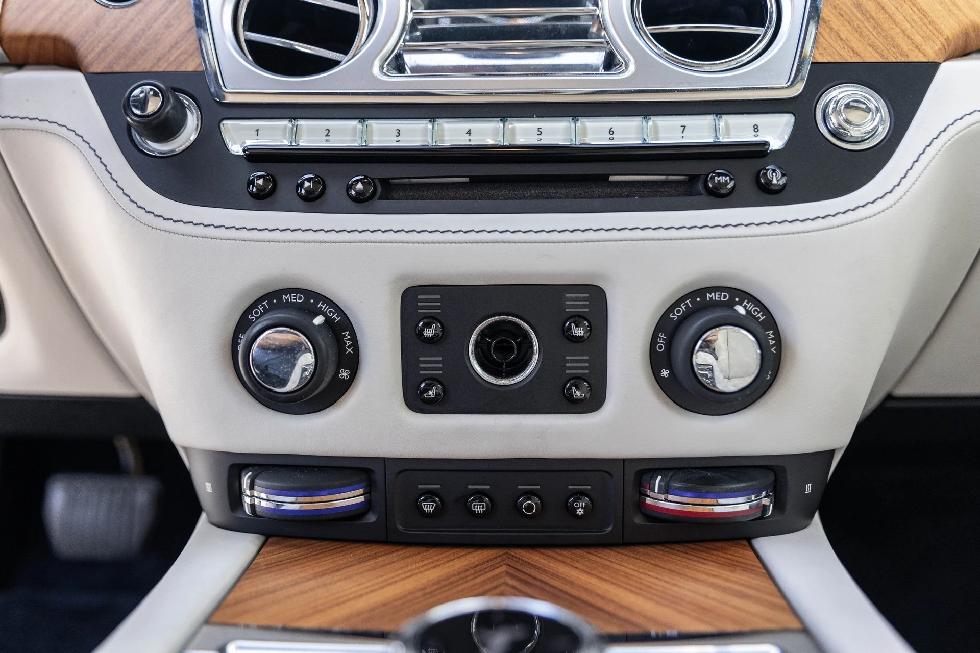 mph038_584066415_Hi_Tech_Luxury_Imports_LLC_SCA_666_D50_HU_107224_image_38_721a338ebf