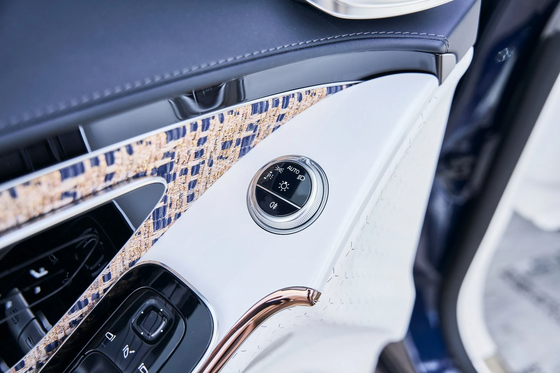 mph038_588673014_Used_2023_Mercedes_Benz_S_Class_Maybach_S_680_1772678590_10b9419eec