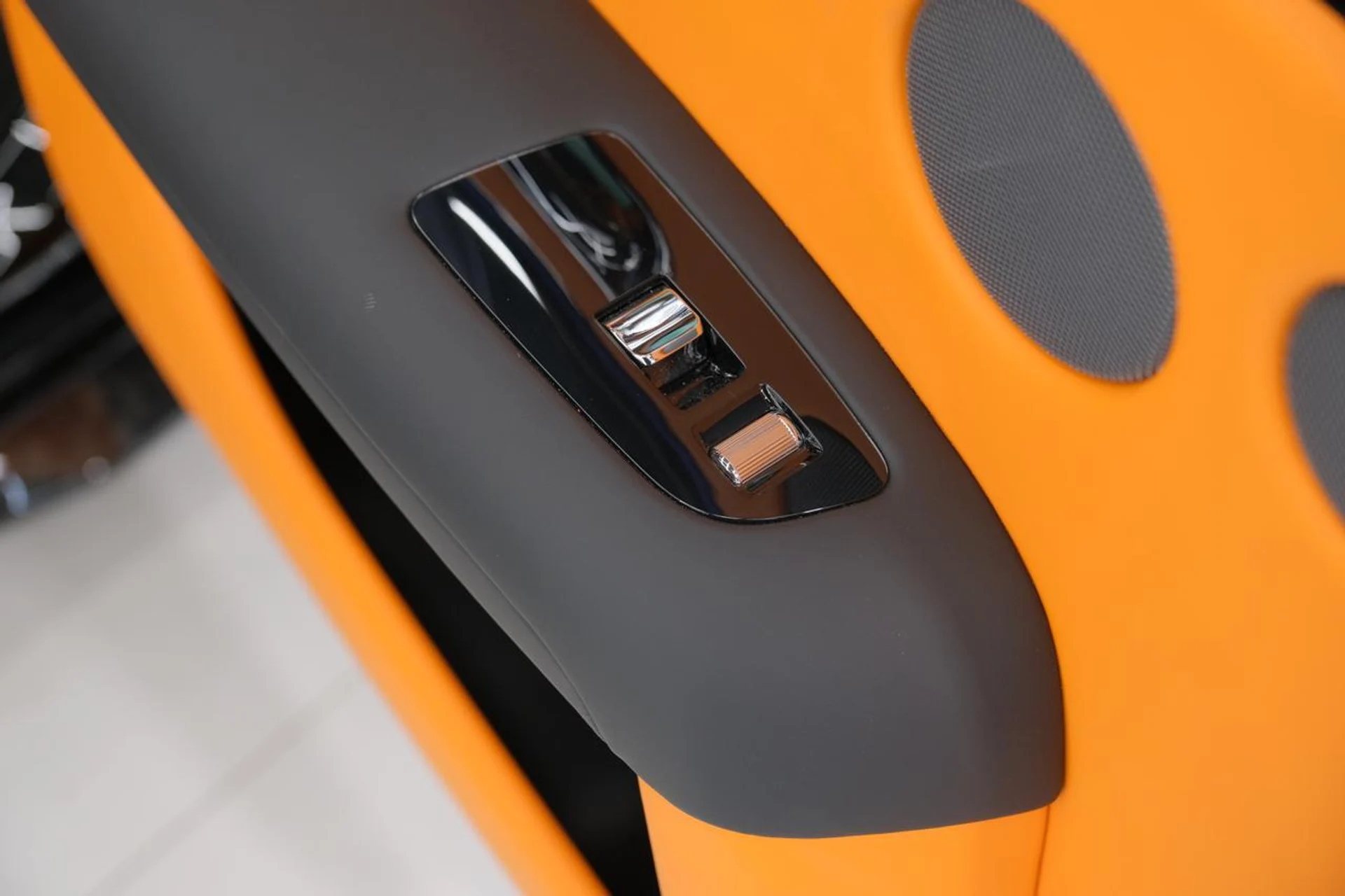 mph038_592399270_6ef8d2023ab490b3671890daf342e624_c0085797c7