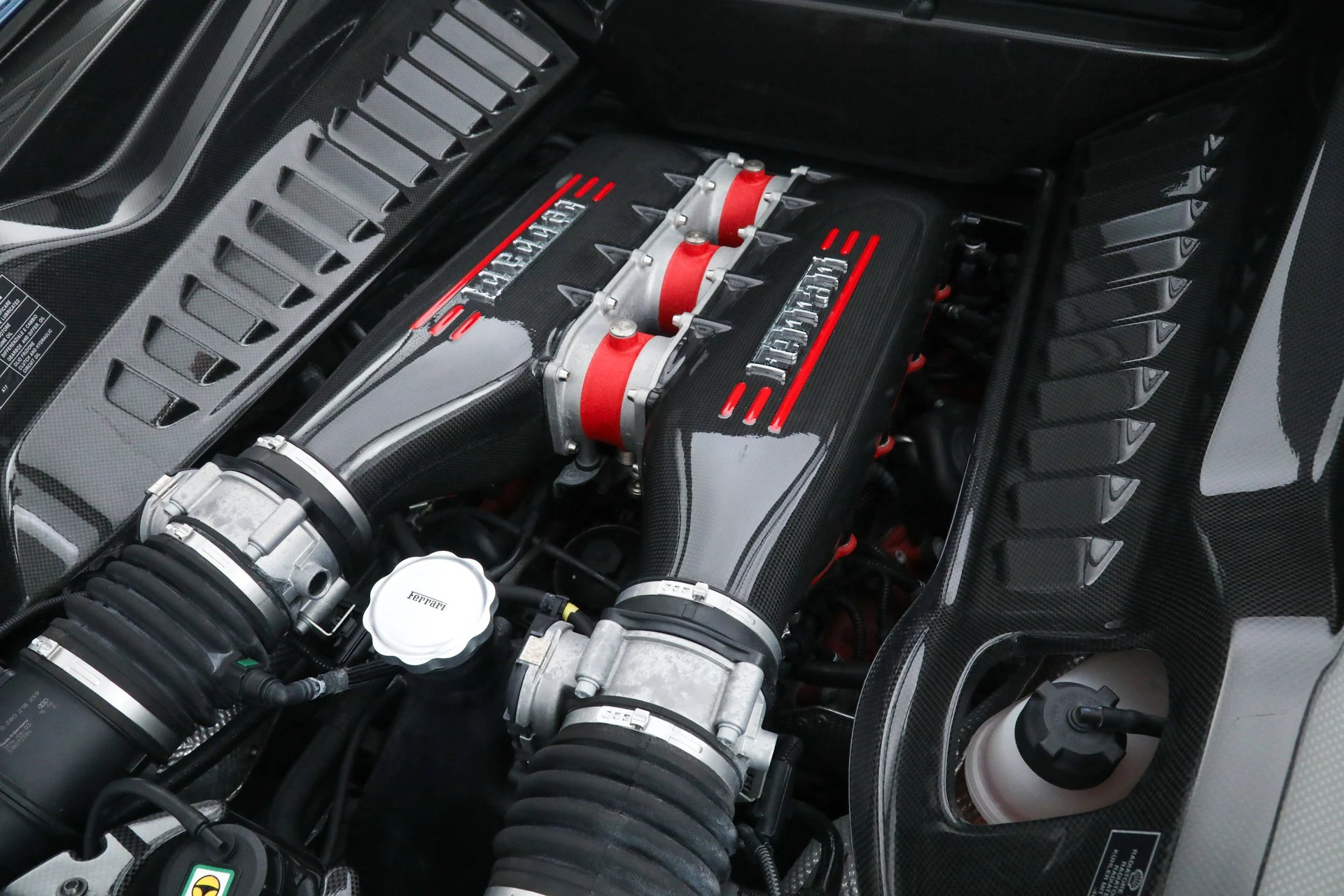 mph038_595675704_c475e062deb9f4c604960ba54e7ebeee_dc75d12380