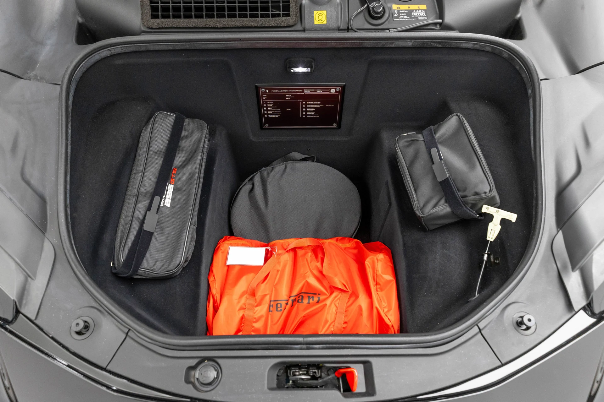 mph038_606311201_3d4d4900db7a4047bd912a4e87c3c313_946705d79e