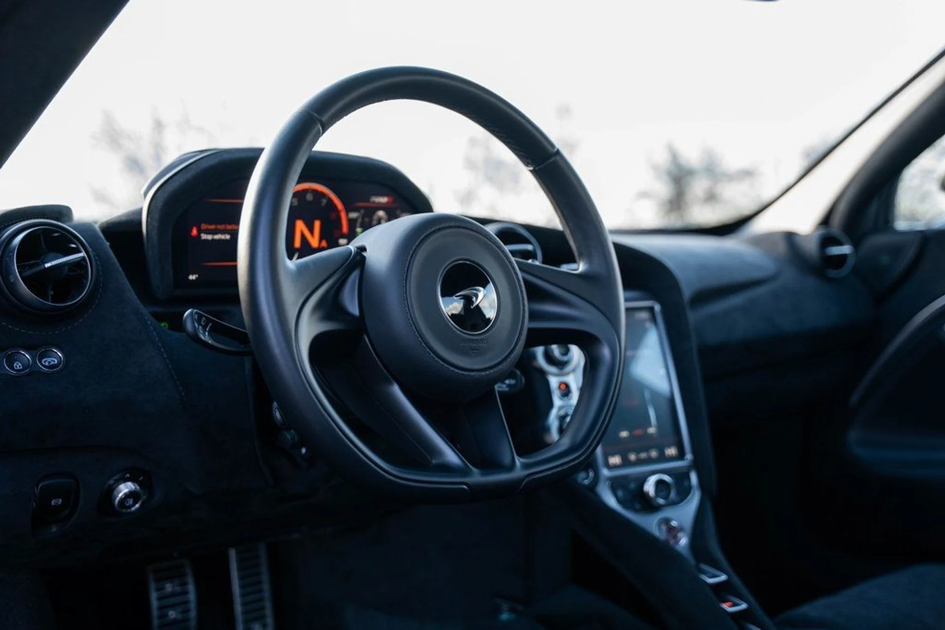 mph038_626260077_image_40_e6aaa24176