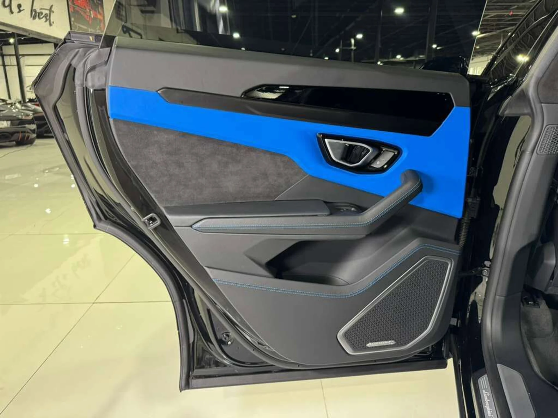 mph038_634043486_5576a9ab81199c95d1e1dc20f1167211_c1a7fdde7f