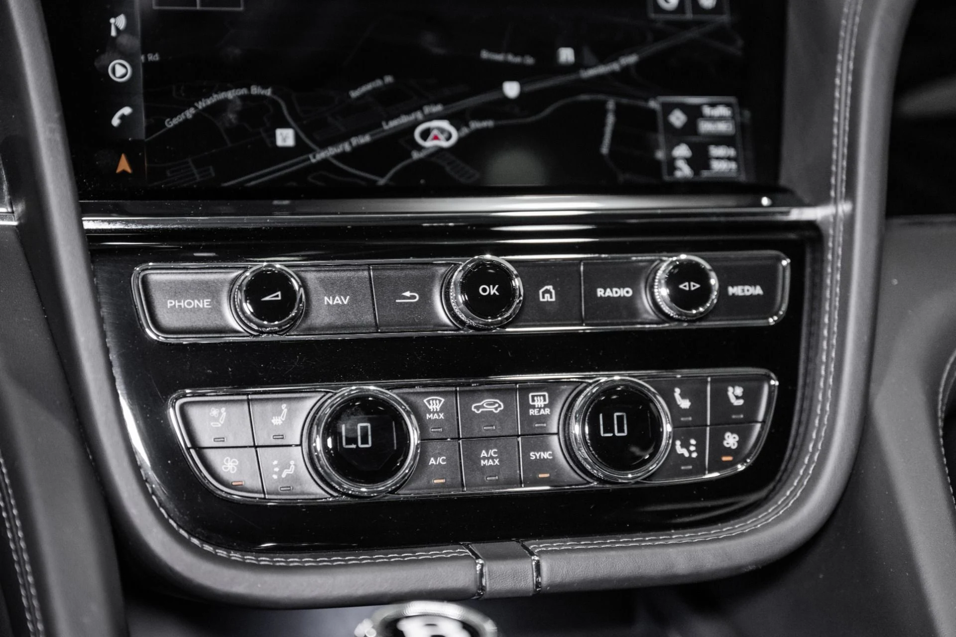 mph038_637358021_Used_2022_Bentley_Bentayga_S_1782792114_657b957cc2
