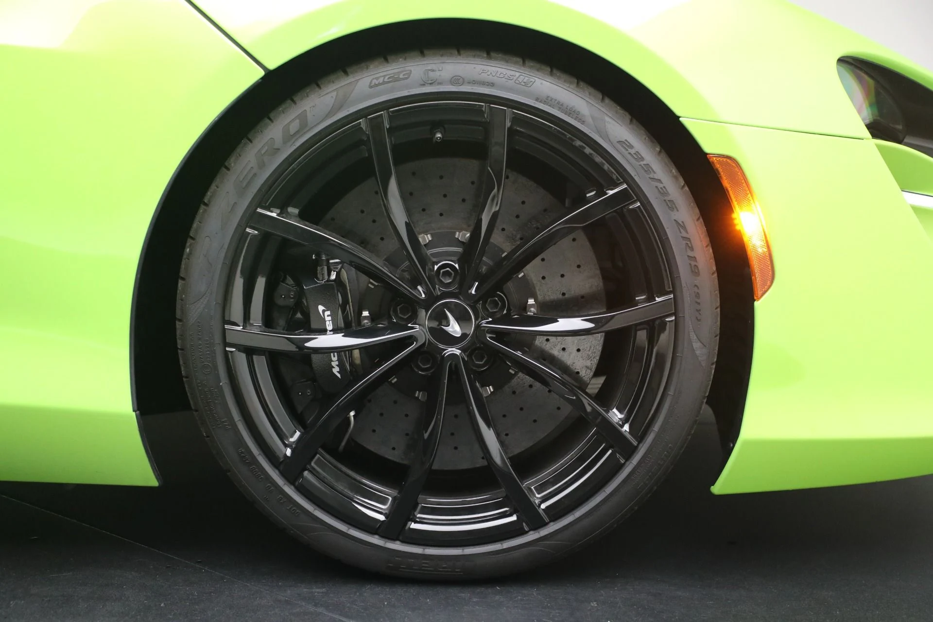 mph038_641566855_Used_2023_Mc_Laren_Artura_Performance_4ce7b65048