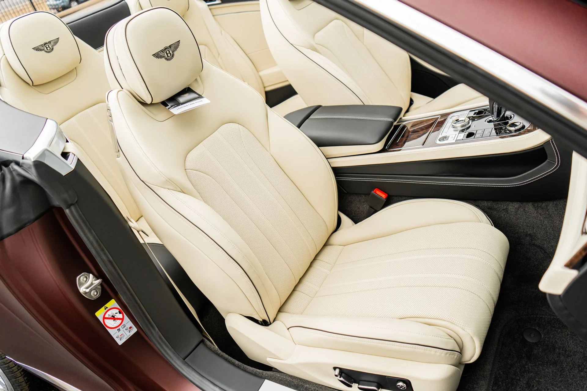 mph038_649614179_6b5d1d1f_0d1e_49e2_a0ed_bf890071c0f0_603dab1008