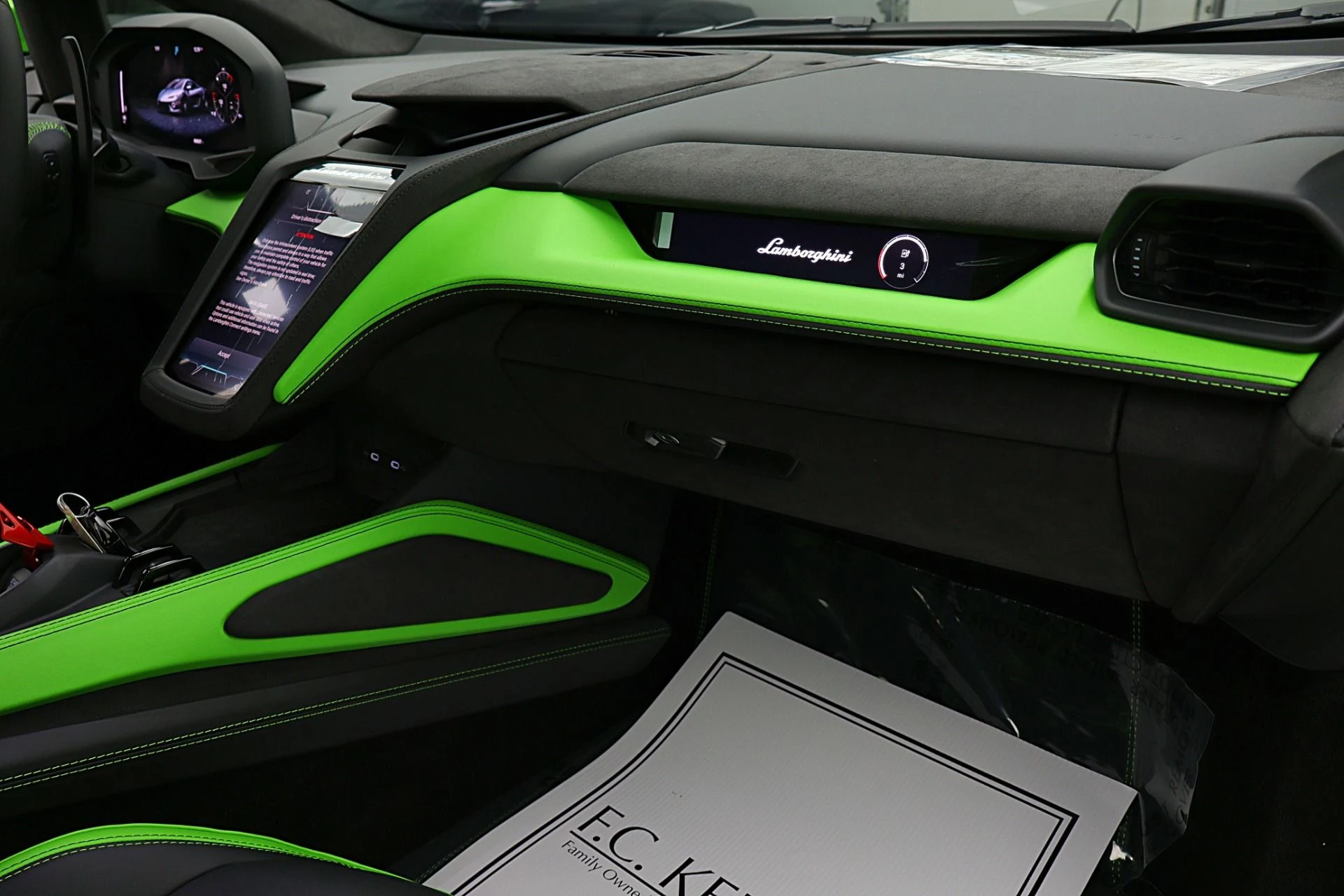 mph038_661873446_New_2026_Lamborghini_Temerario_e8fd9a1464