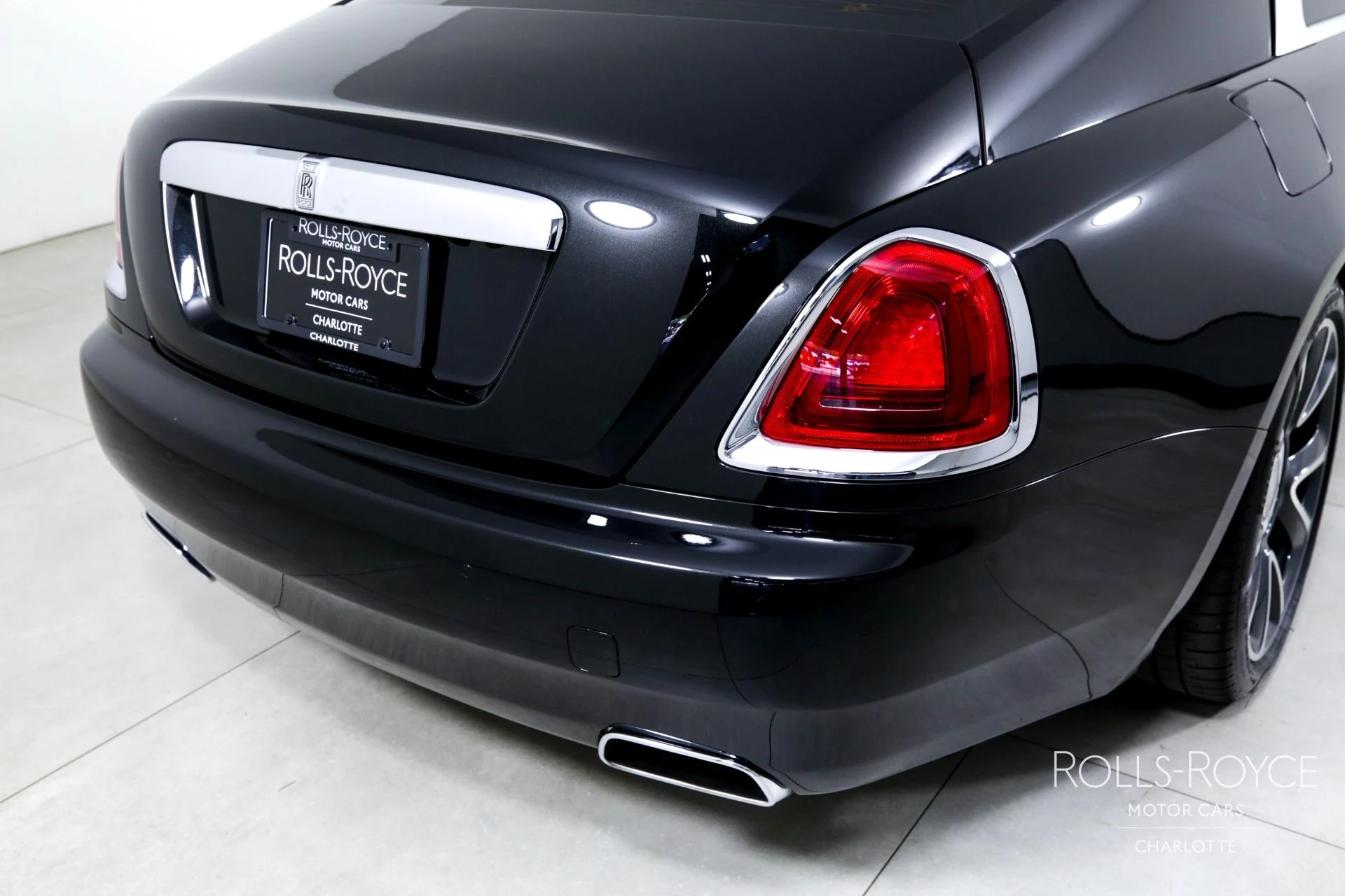 mph038_662454239_Used_2020_Rolls_Royce_Wraith_1742827332_aafd2cbbc4