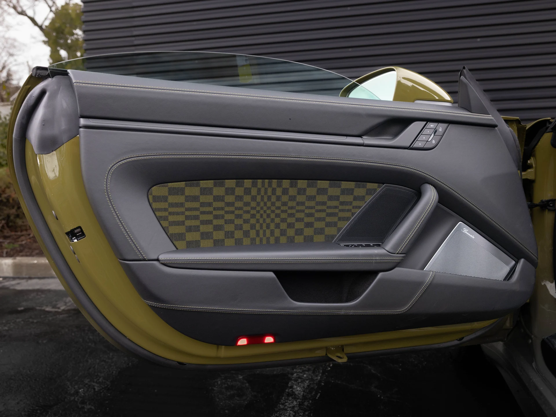 mph038_672845027_189c7cb1b54699140f56271d6321c6e0_bc52831a53