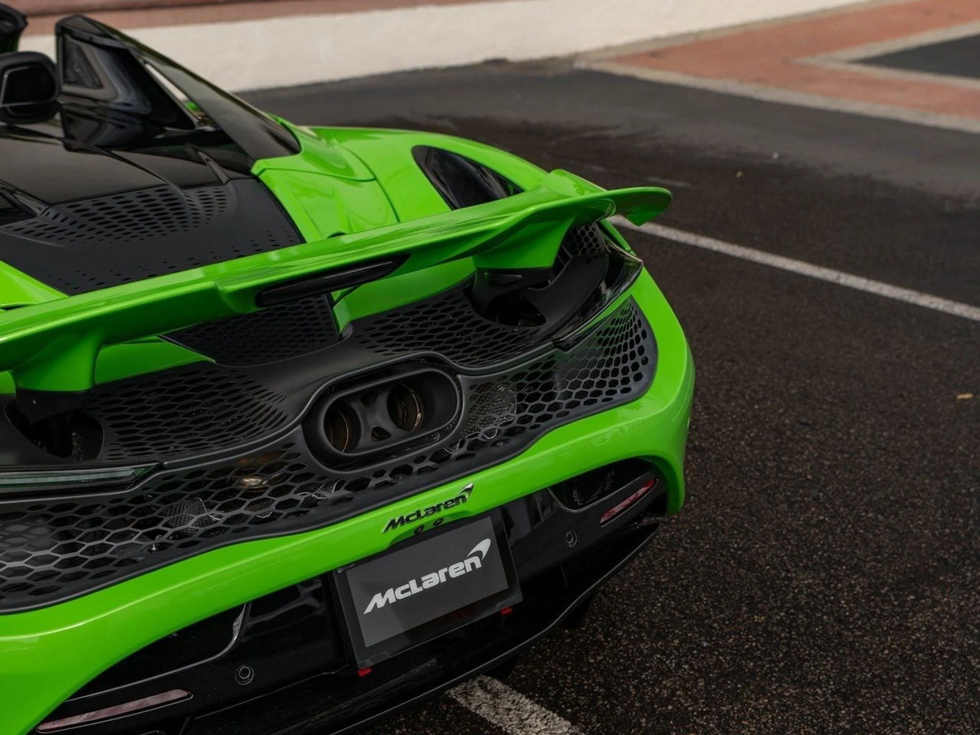 mph038_675596614_48d64c154dc04d90be6ce7bb2af66701x_b3464b62d7