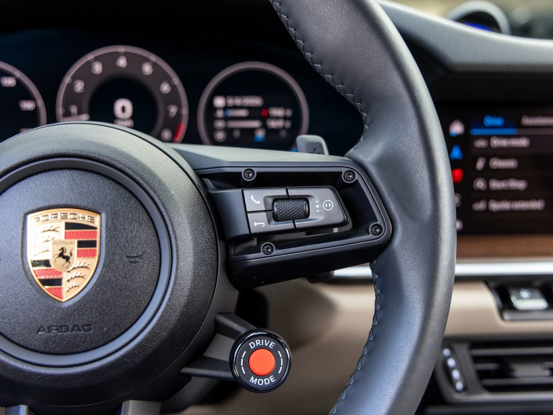 mph038_676032291_39_45e1a2bdae