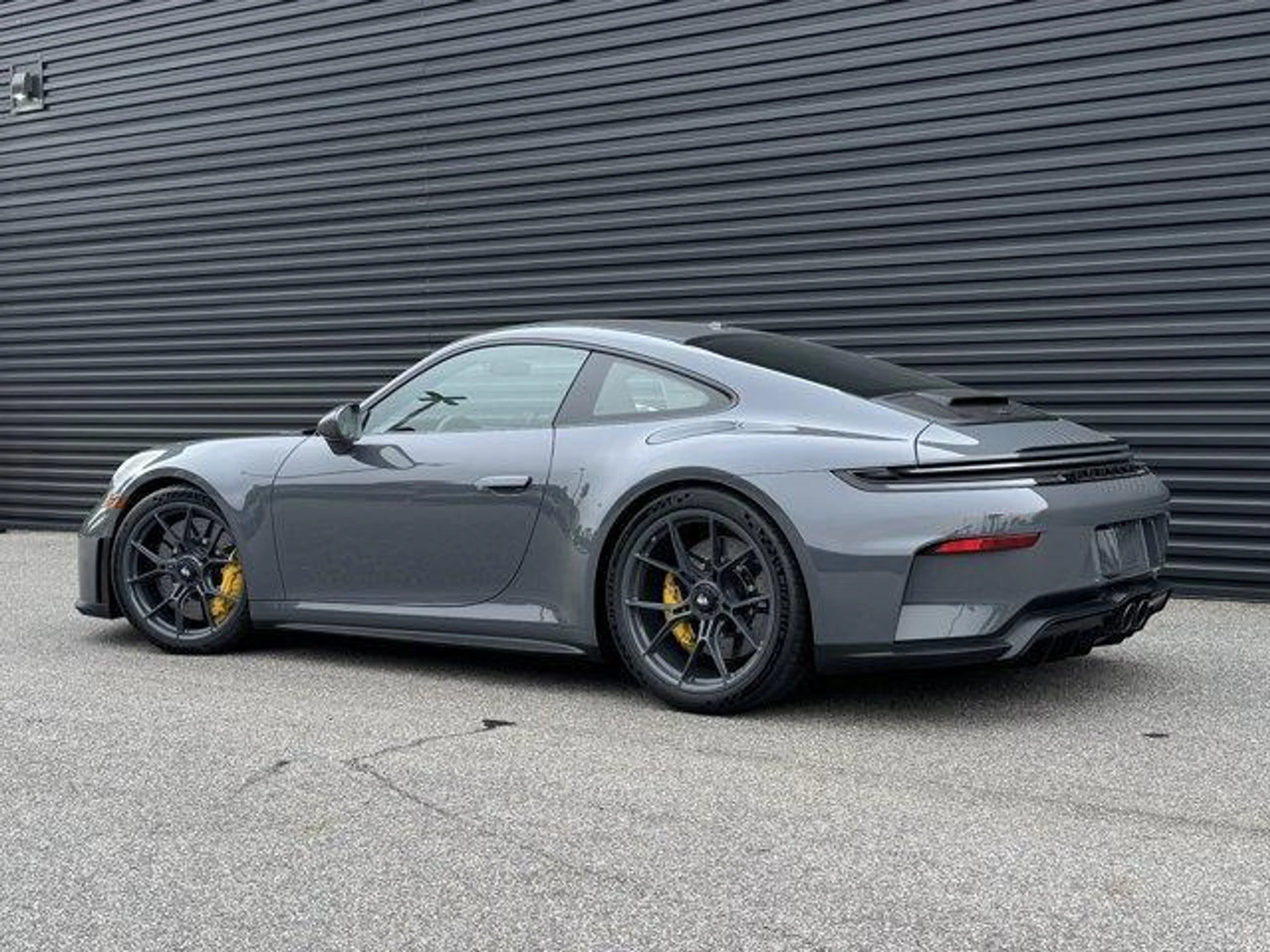 mph038_679682020_Q6_LB_Iw_H5_L40kv_ETO_Qqe_N18_Ecxqk_02a0568e29