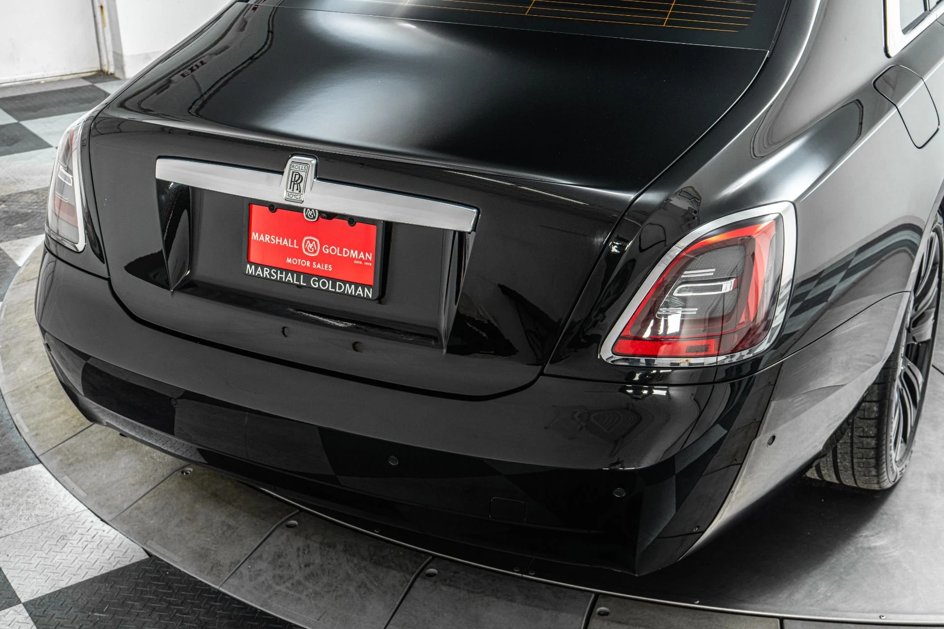 mph038_693331561_Used_2022_Rolls_Royce_Ghost_1774388734_e15a11cafd