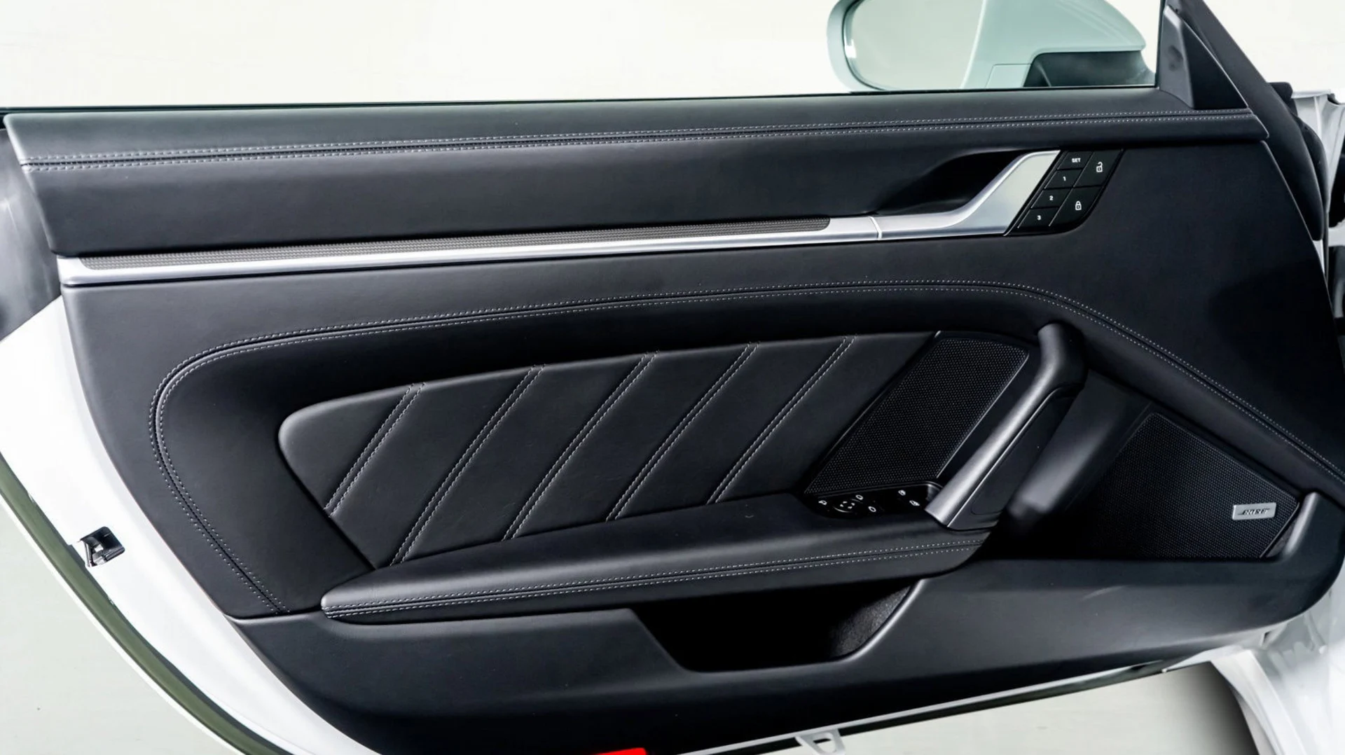 mph038_701077474_content_homenetiol_com_2000017_2275072_0x0_f27aa42bf10d439d84fdfcc7cd67468d_372c766371