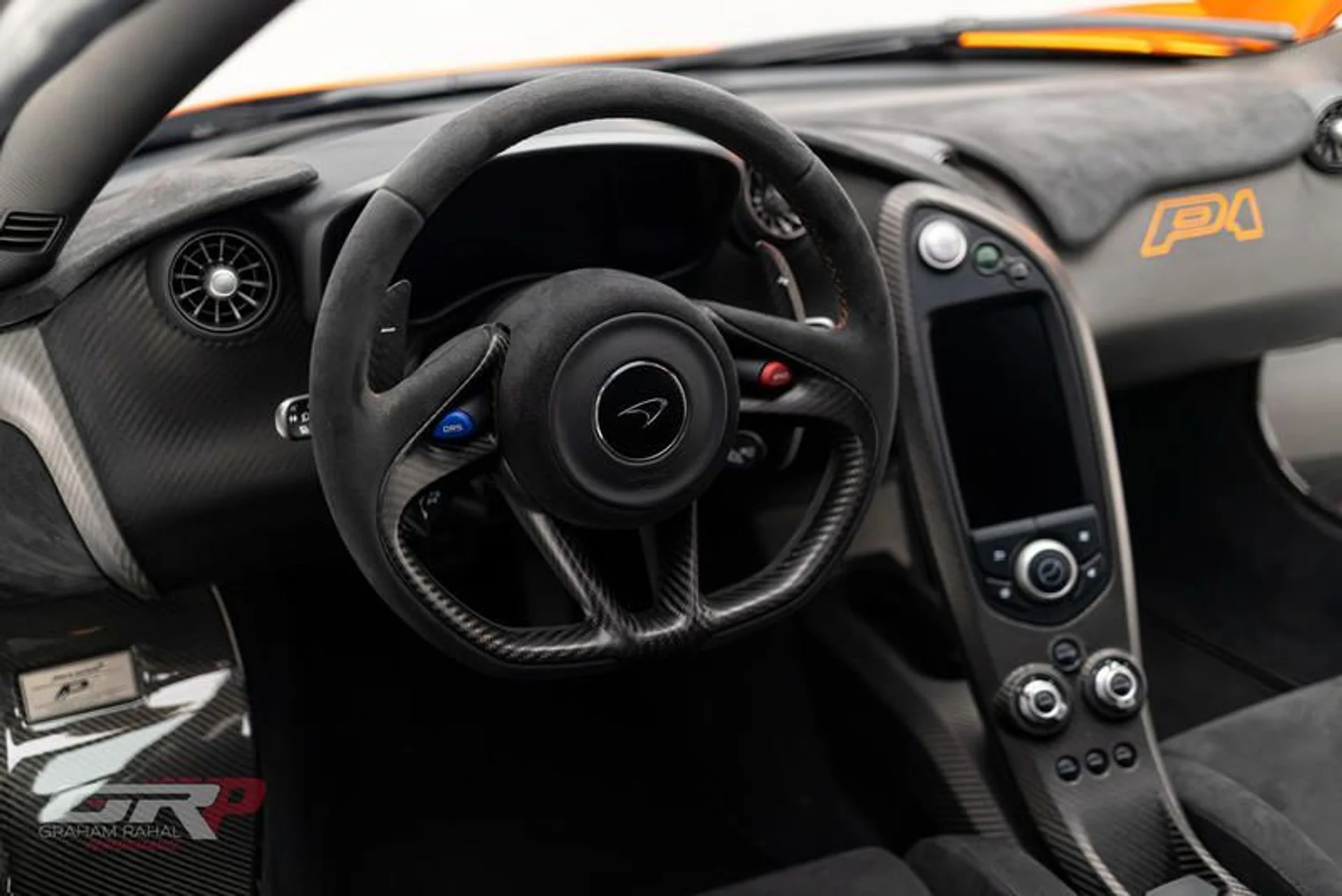 mph038_709179866_46816723_78_AC_4080_9852_C6910_A12_E630_b87e6533fa