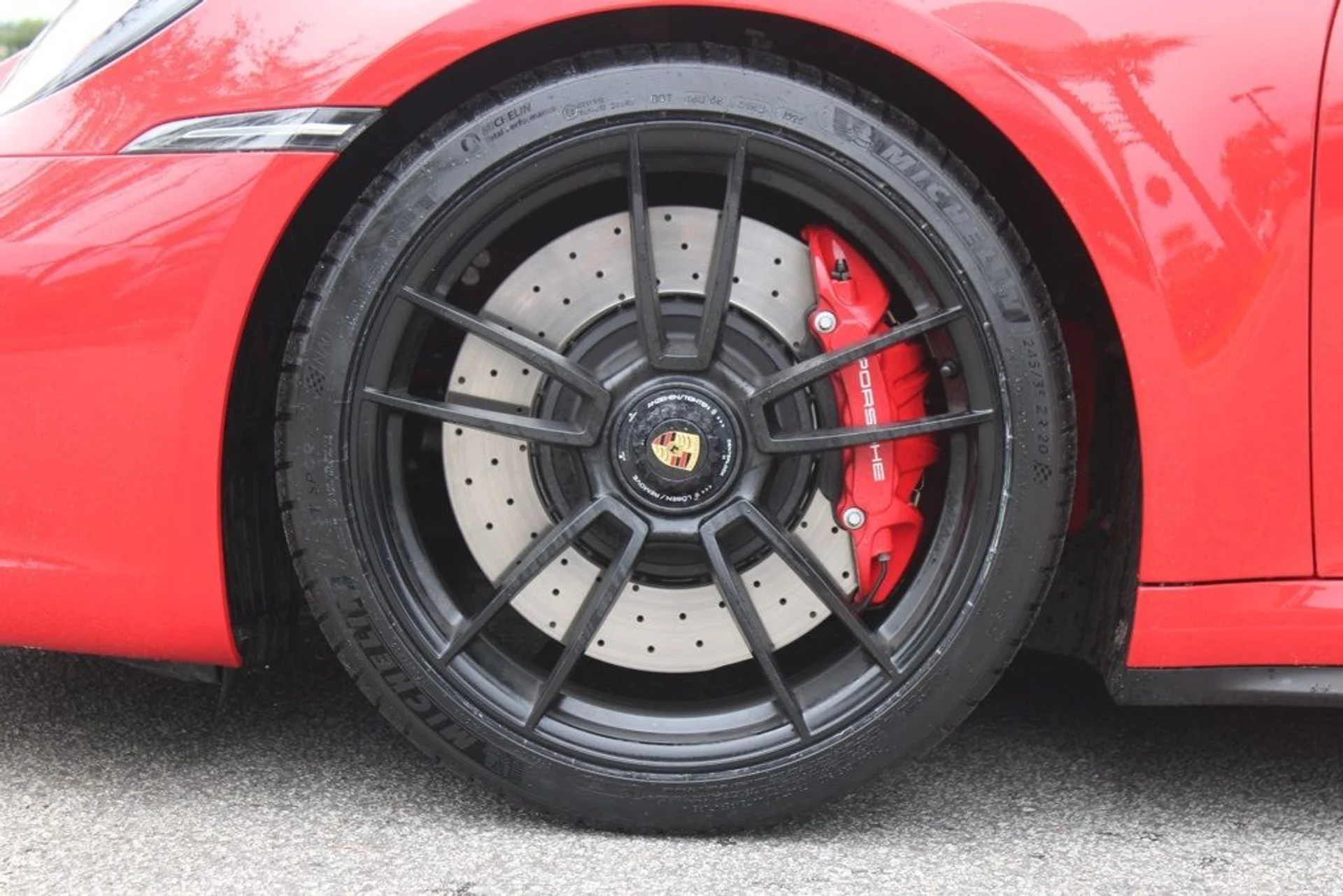 mph038_711692045_a3eae0c12a5fa7db899b20d70bf97352_ac7fa47c9f