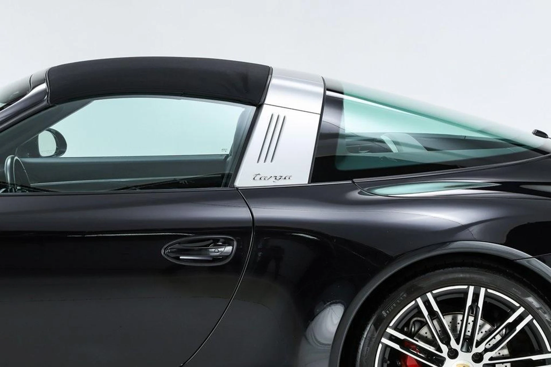 mph038_744985950_b8_E_Oa_G_v_XEAI_2v_Hcr_VW_0_L39_UE_8_1601debdee