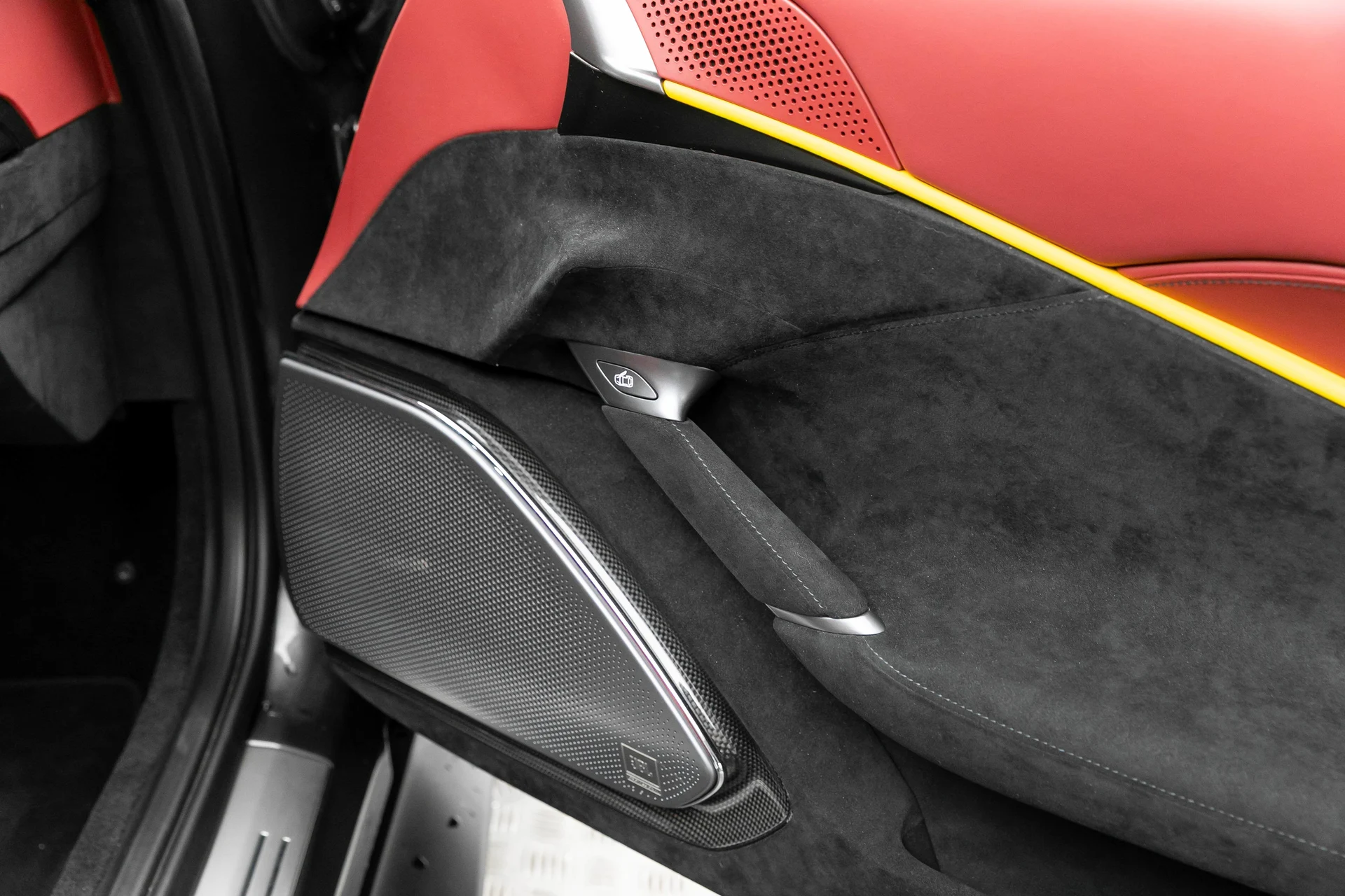 mph038_763504859_9f9b5d37f1d94efa80a9ae0a6bfe193d_c23df78b59