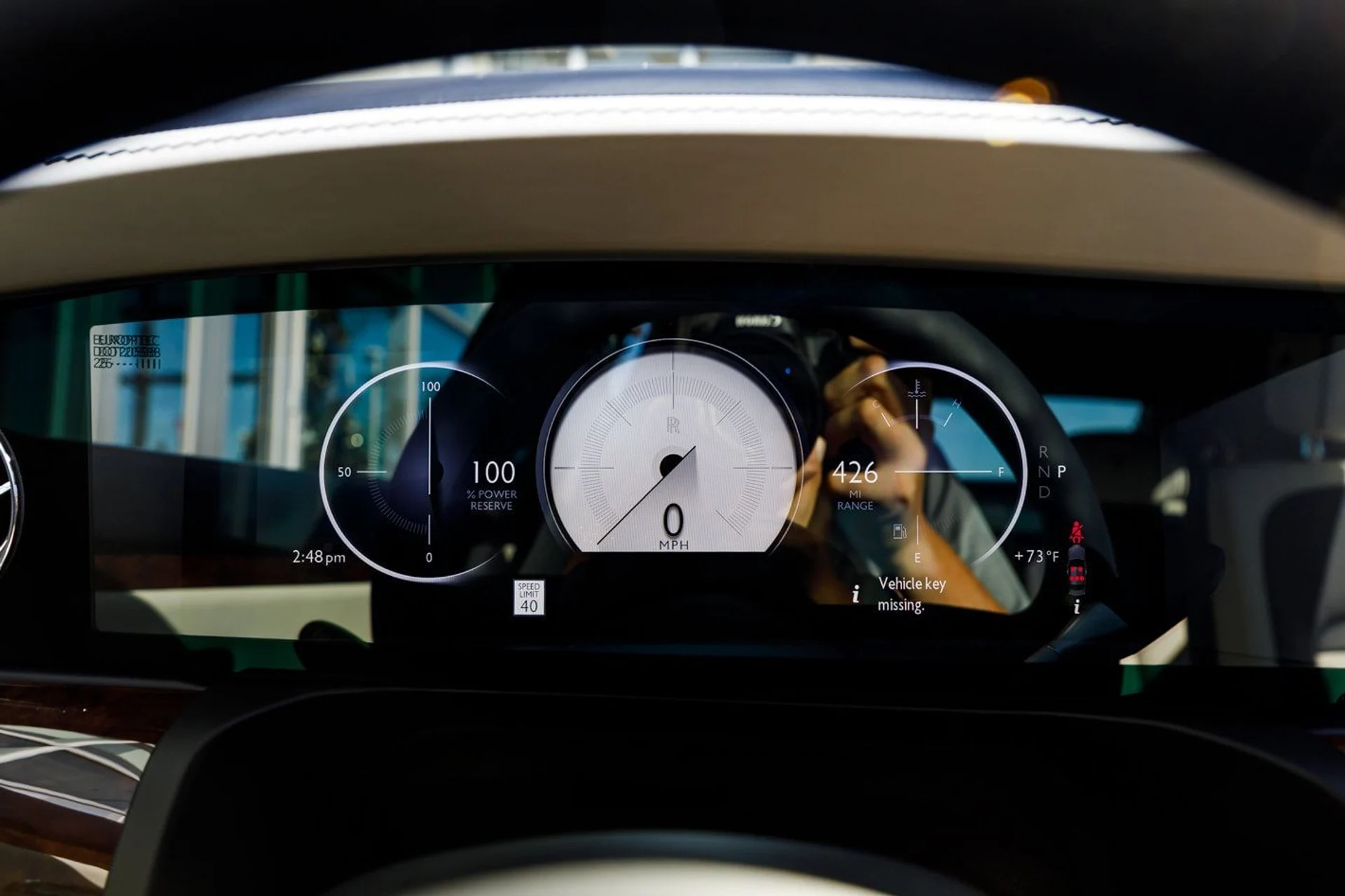 mph038_763778484_9c7c68c8bec78146c58ee90f1b67c36ax_377731d6cf