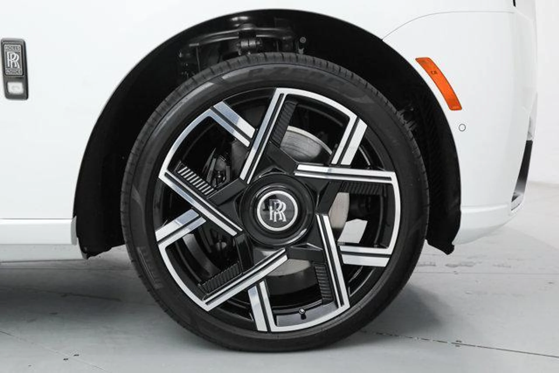 mph038_77208838_EUCOTSY_Mezu_IM_Oajo_Y5_Gqr9_Bw8_I_63c02228fe