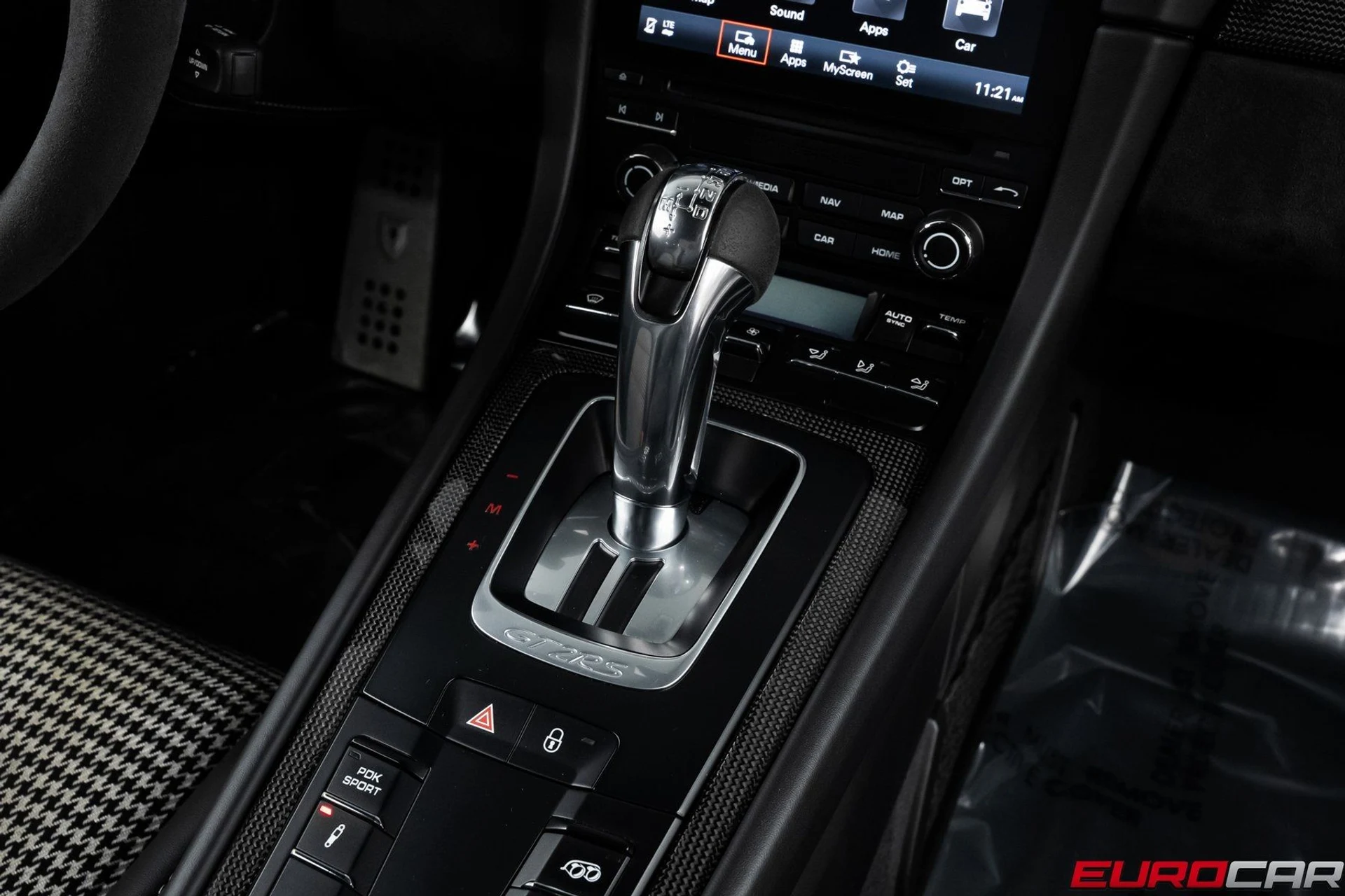 mph038_779936892_image_39_c7222d55aa