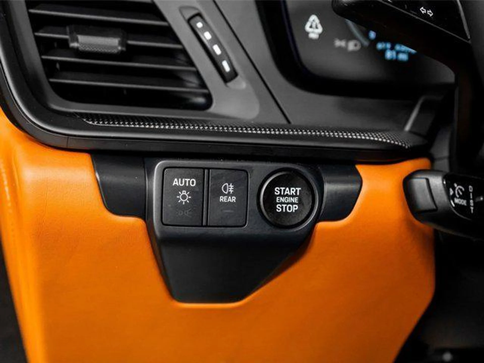 mph038_780190702_pt_Iu_Vl_FNQA_Wrw_E_Xr_G_Rsd_VI_Ch_BM_e45125fb14