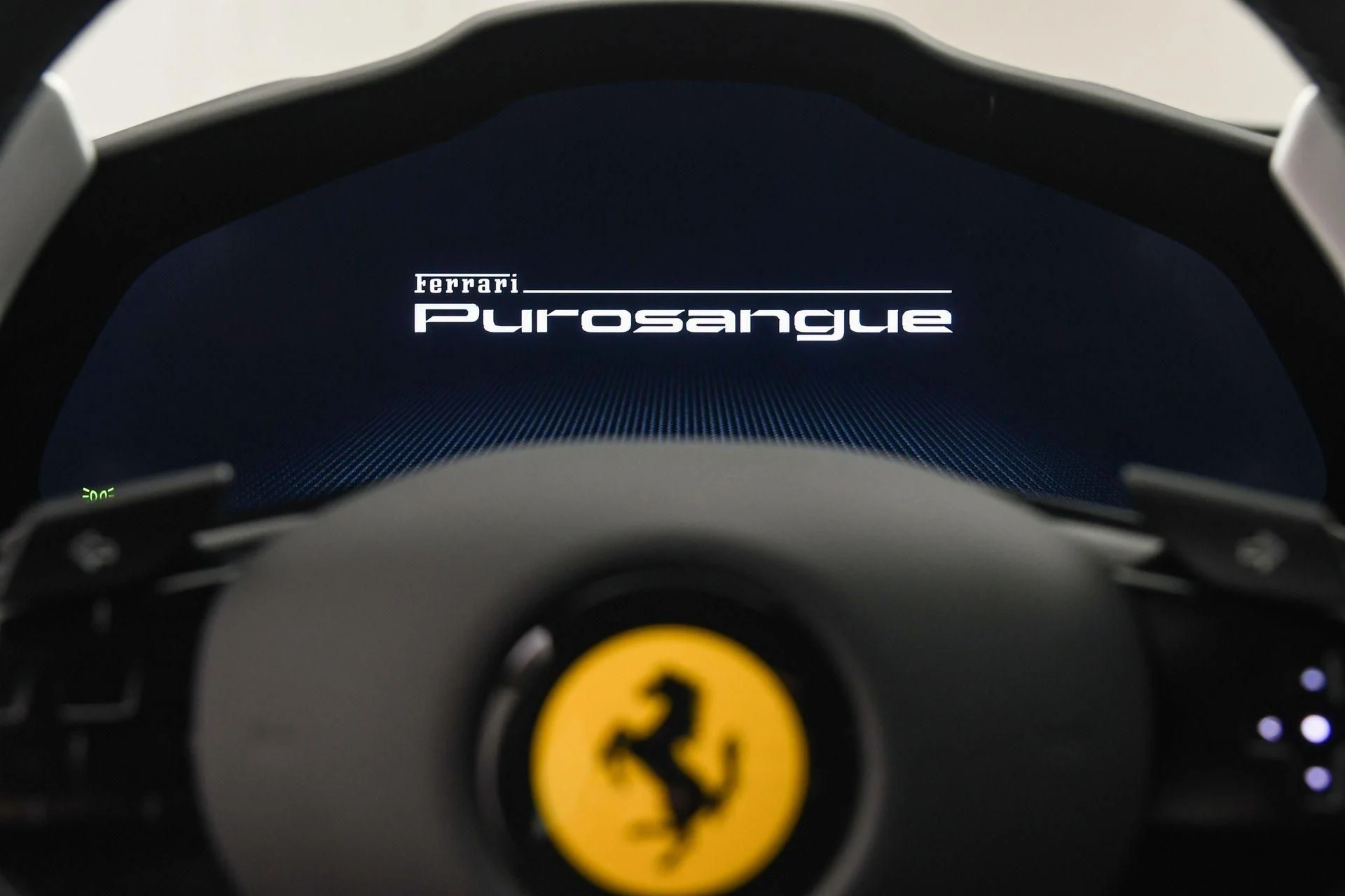 mph038_804541272_Used_2025_Ferrari_Purosangue_1757454981_2a3d43e2c8