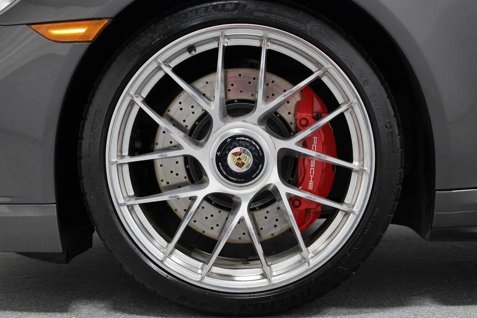 mph038_805203387_1ccda866130f5c3986fccab8774dac1d_ec19983058