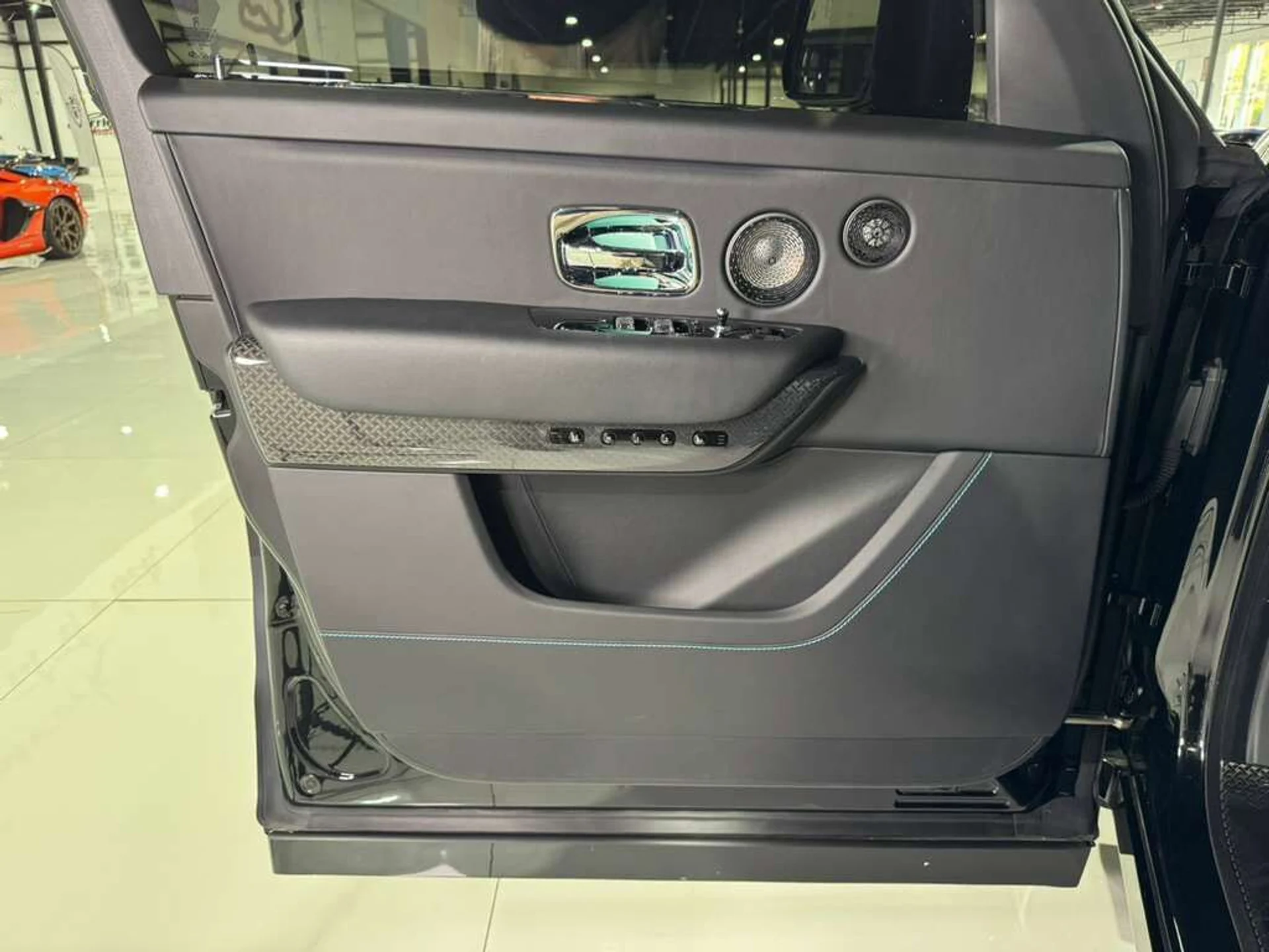 mph038_826840878_f1e4d418d1c053336ff9ce3d886626b3_c3f49d2734