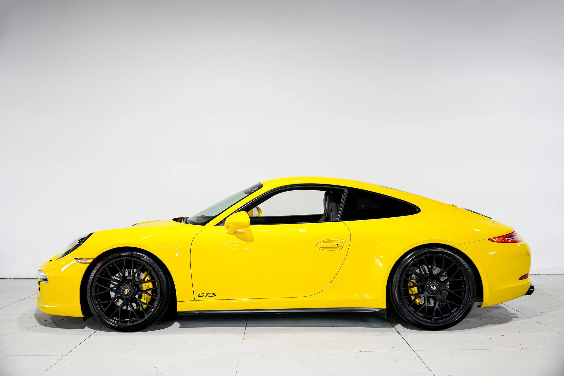 mph038_857238950_b992fdb3526f893750bd6cd47ac8e7c2x_41731c23b2