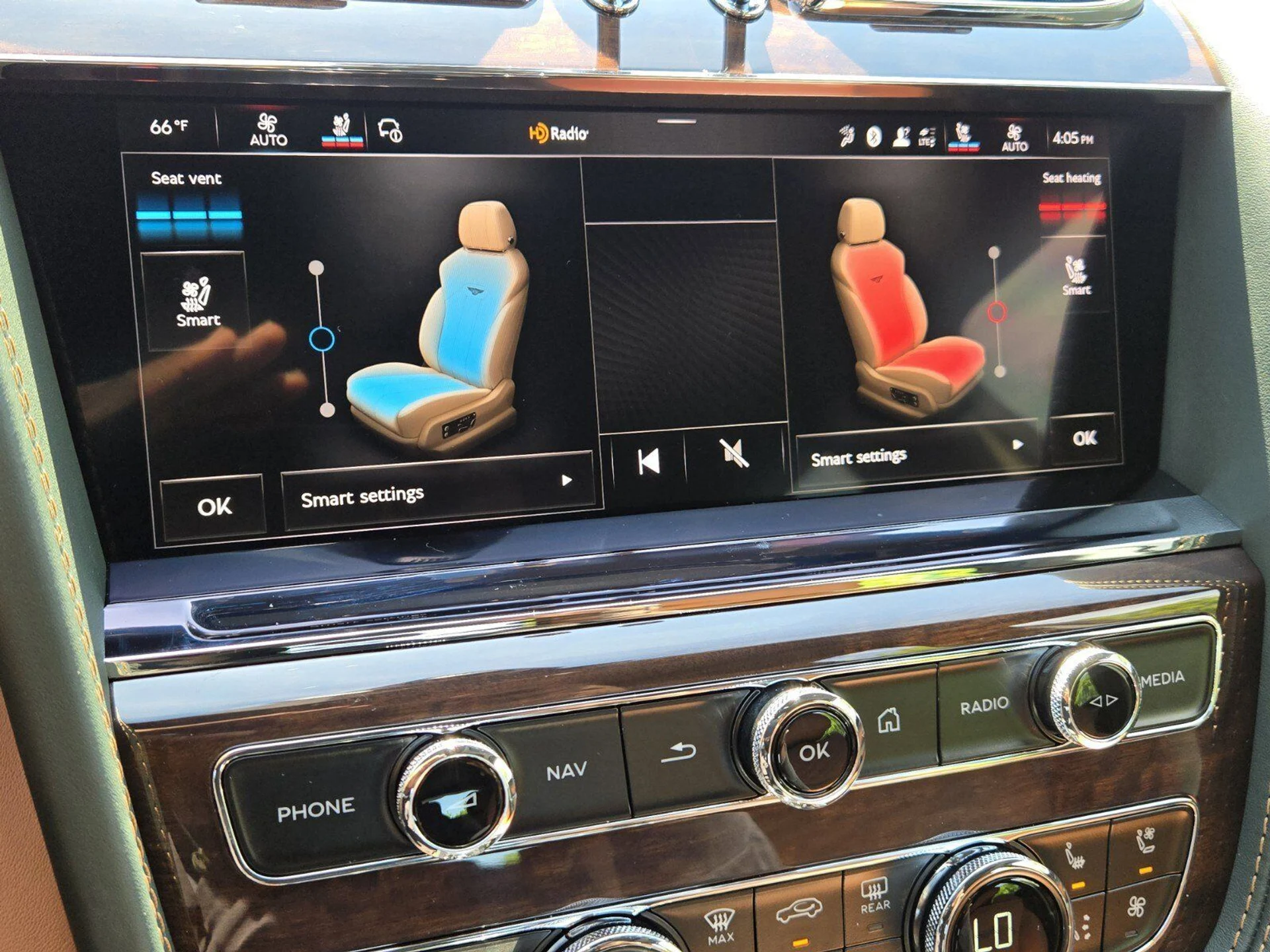 mph038_858451179_6d70289c053ebb4e4f13a8da3d346882x_c514769c0c