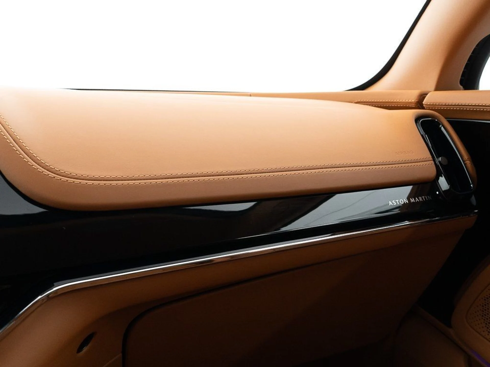 mph038_861478934_fe29a0755f05cc5f7785f729f0aa27cc_2127dbb244