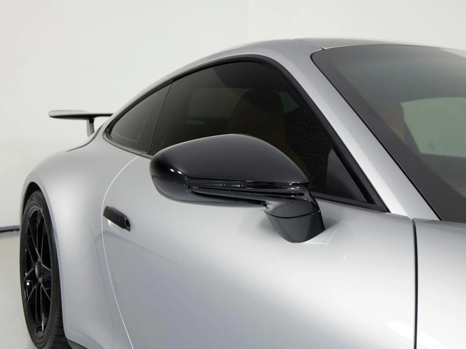 mph038_872997704_uf_Tlmz44ol_C_Klx_Oi_D1_A_Iv6b_V7_Y_0491daa03b