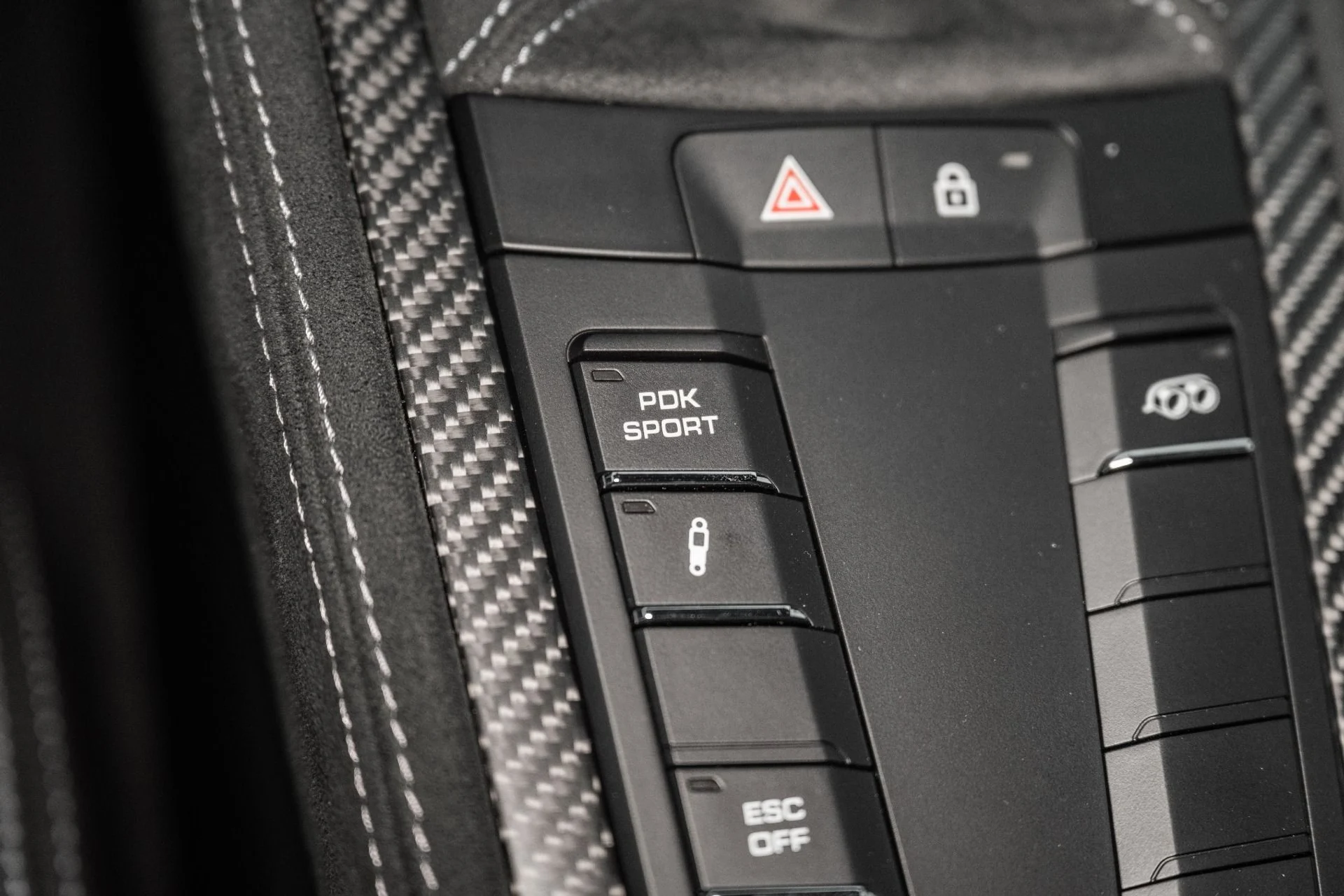 mph038_881443632_Used_2024_Porsche_718_Cayman_GT_4_RS_1762886249_e93a83baec