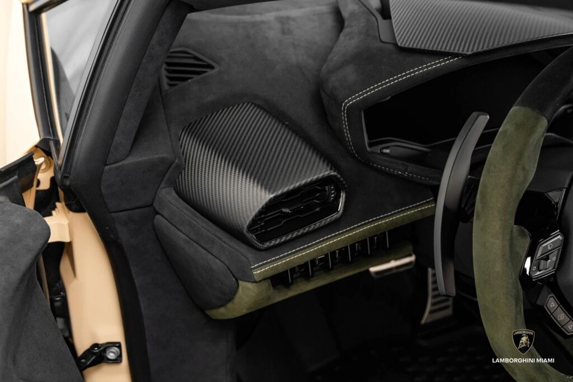 mph038_889905456_d6324bd1bb35eba8b0a52124a9e4eeaa_45dcc7b0b2