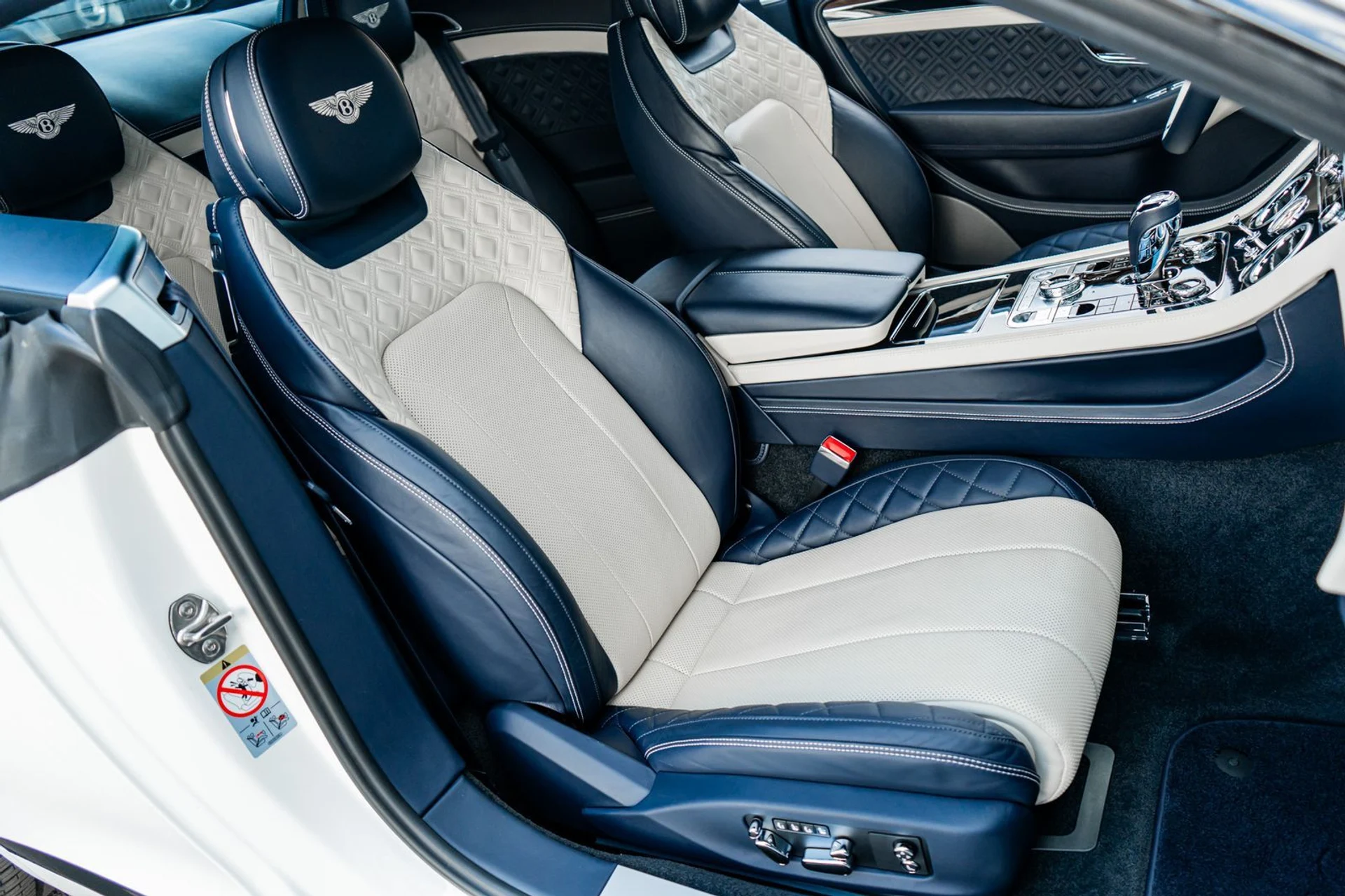 mph038_90511542_4ba60322_ea43_4ff4_8ad0_e675a595f7ff_a6a3407f89