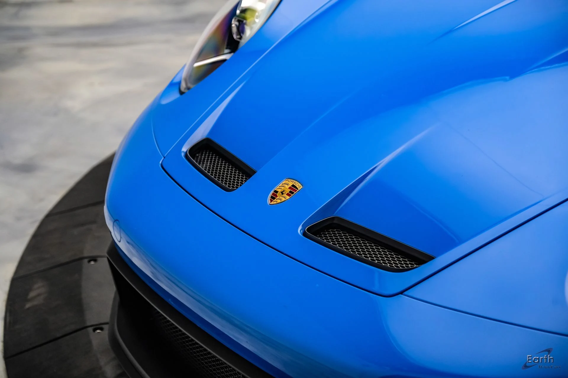 mph038_915006030_e4c3bc962111782c8fefd8ed72df706cx_e3a6a642c6