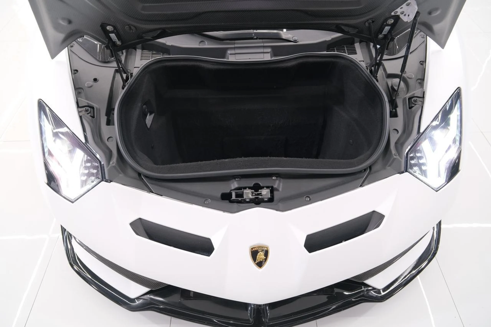 mph038_92268834_33c4f926e86b12b99e4e7d7e4bcb1215_e41b4a8ed6