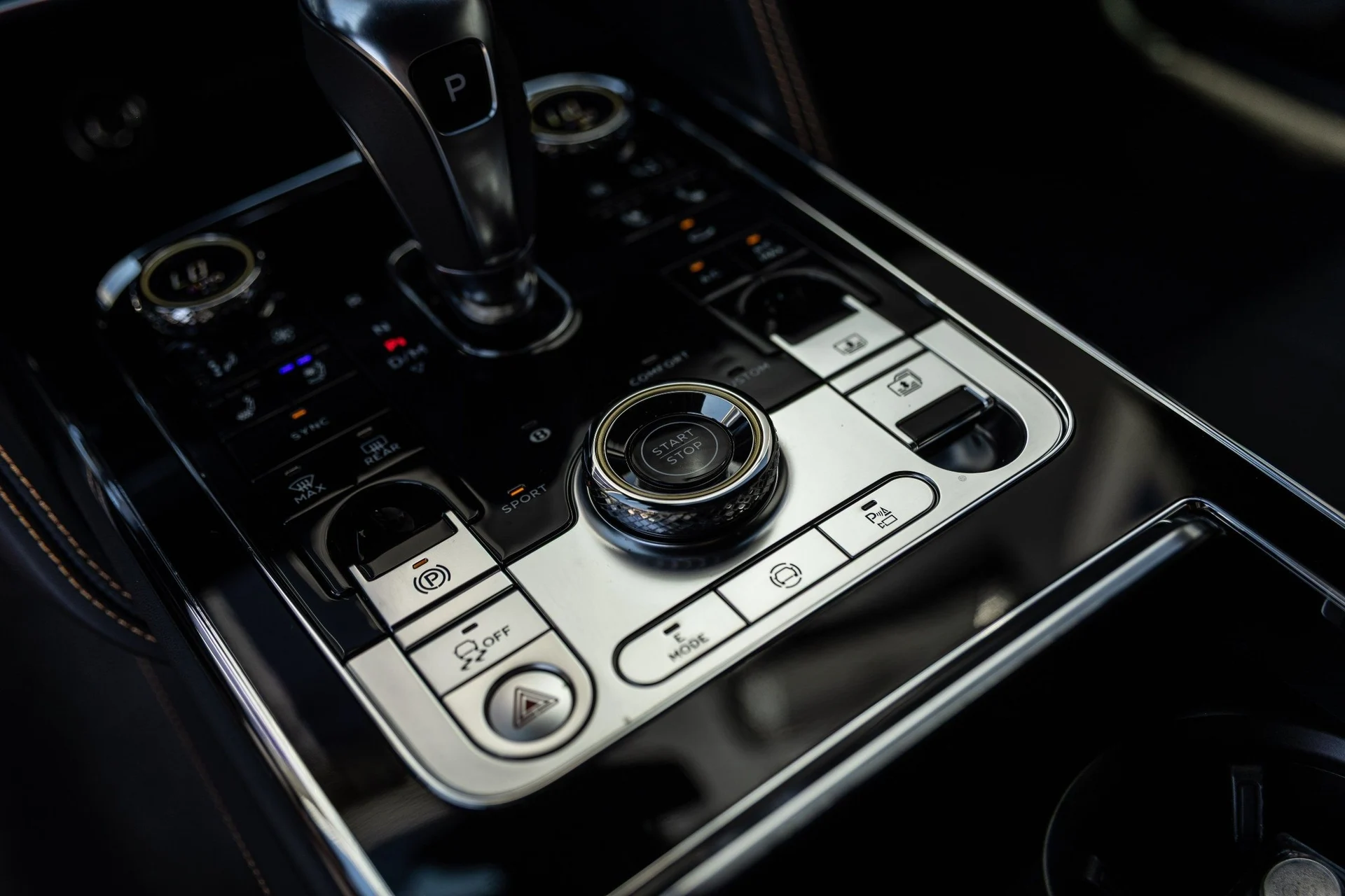 mph038_925301430_Hi_Tech_Luxury_Imports_LLC_SCBBP_6_ZG_8_SC_022680_image_38_b9bca738f9