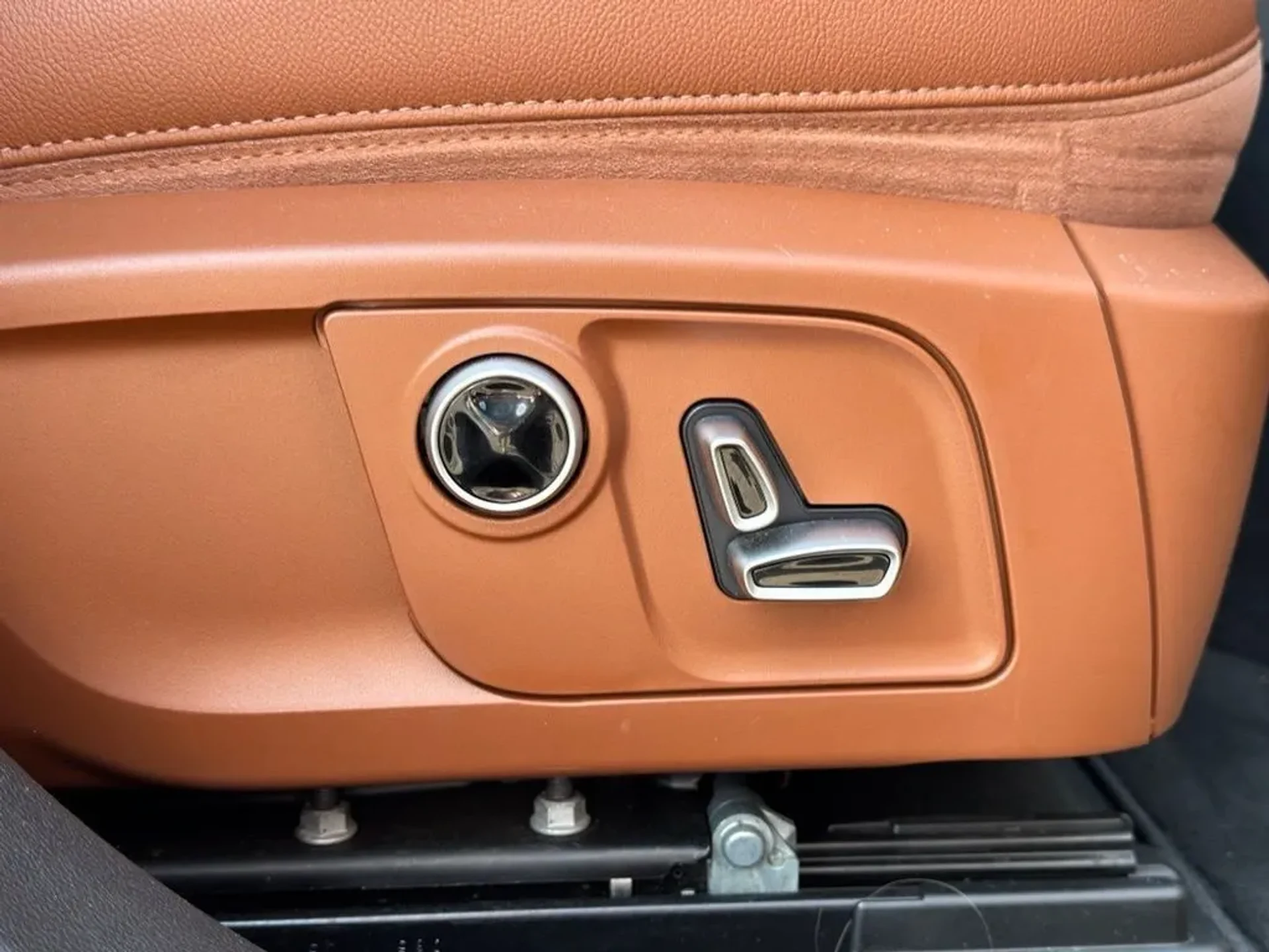 mph038_929464978_3fr1rr9x9je0iutzgjqdn4jkbon7_9ef606e93f