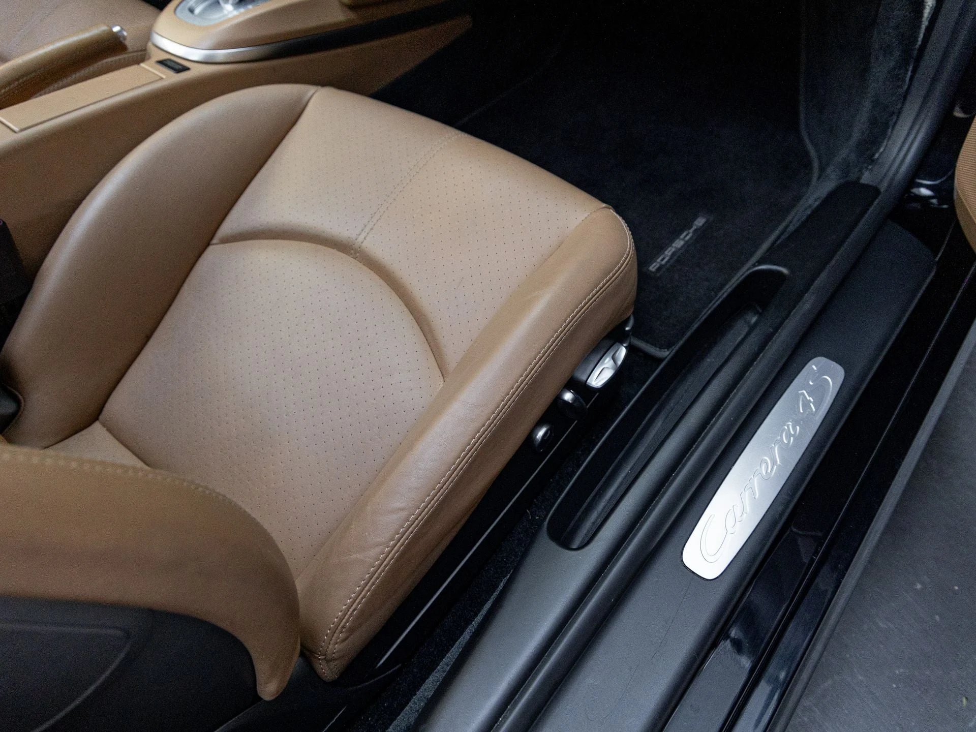 mph038_954410481_39_c4ad330929