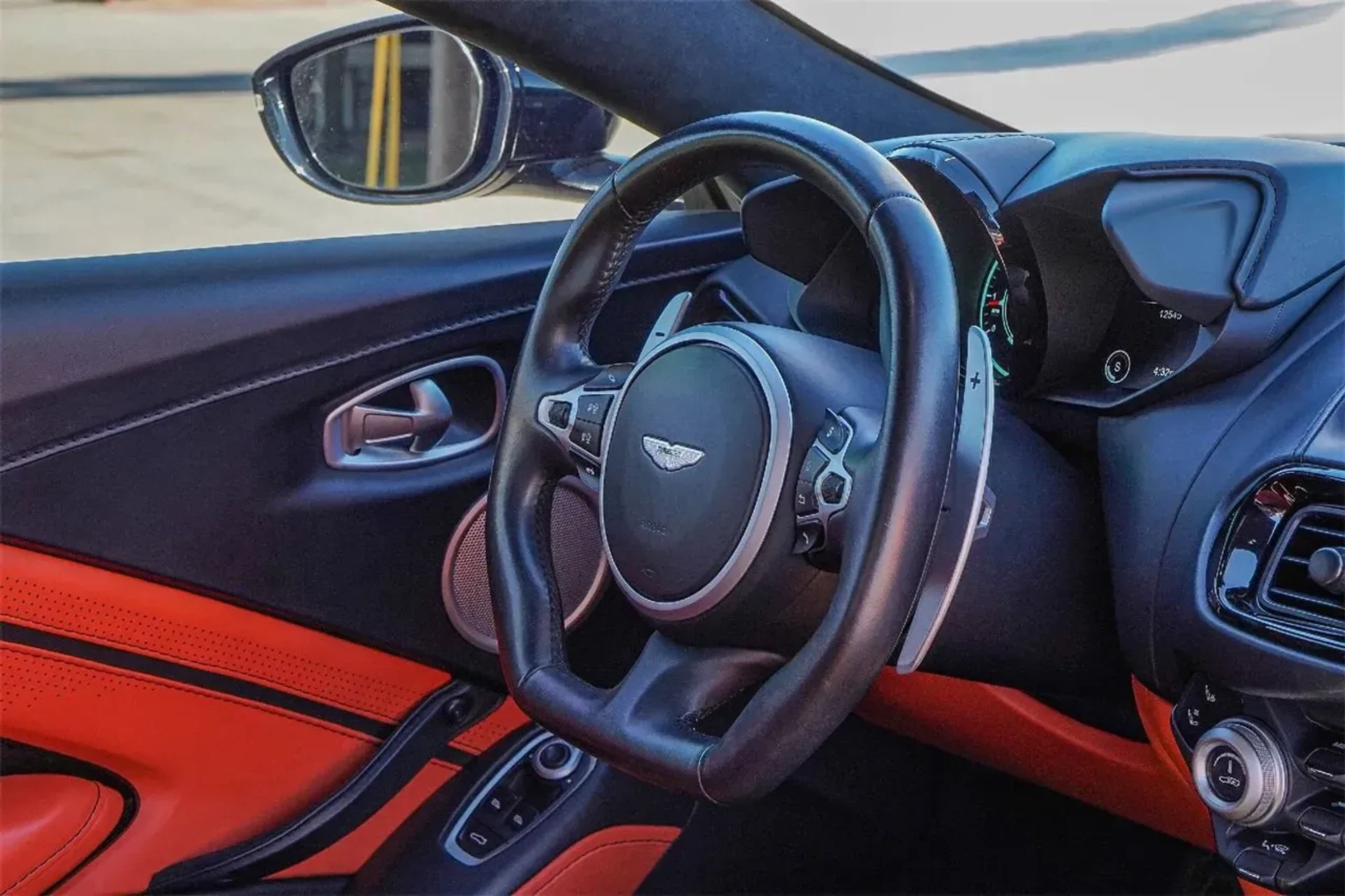 mph038_959228347_ff1bd5f8fd4d4f718ac789a73e3bb184_cb6b048121