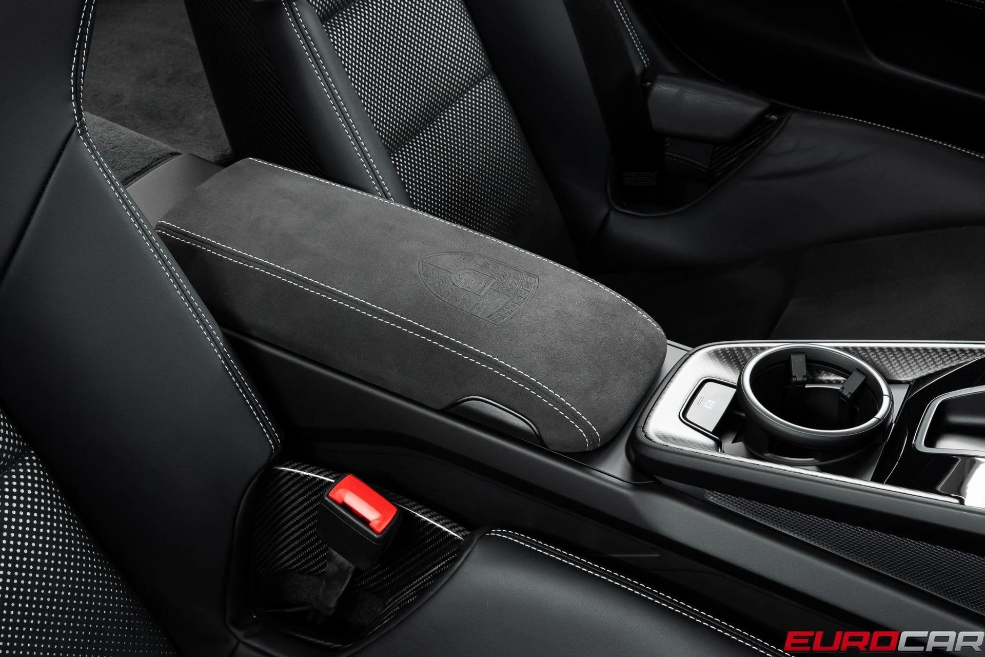 mph038_963899194_image_39_2a29eebba6