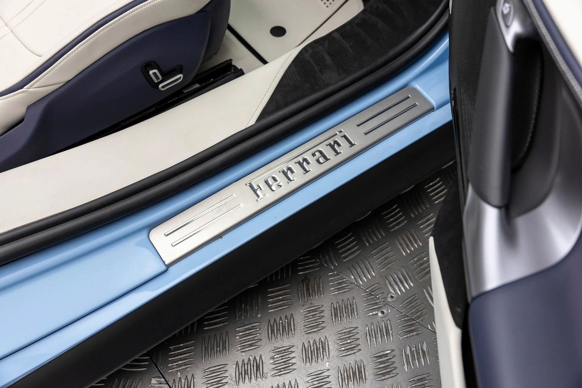 mph038_983929091_fae1bee50fe44706a184b424e02989fd_89231af034