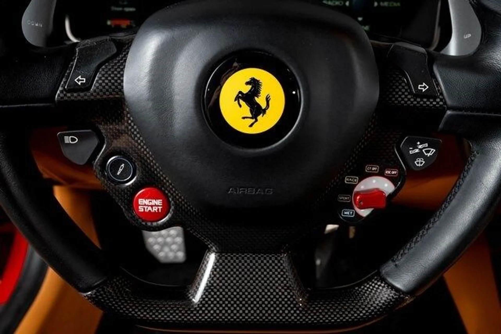 mph038_987914077_782f5d9ec0adaa648169f69815dd4e87x_1e0552f99c