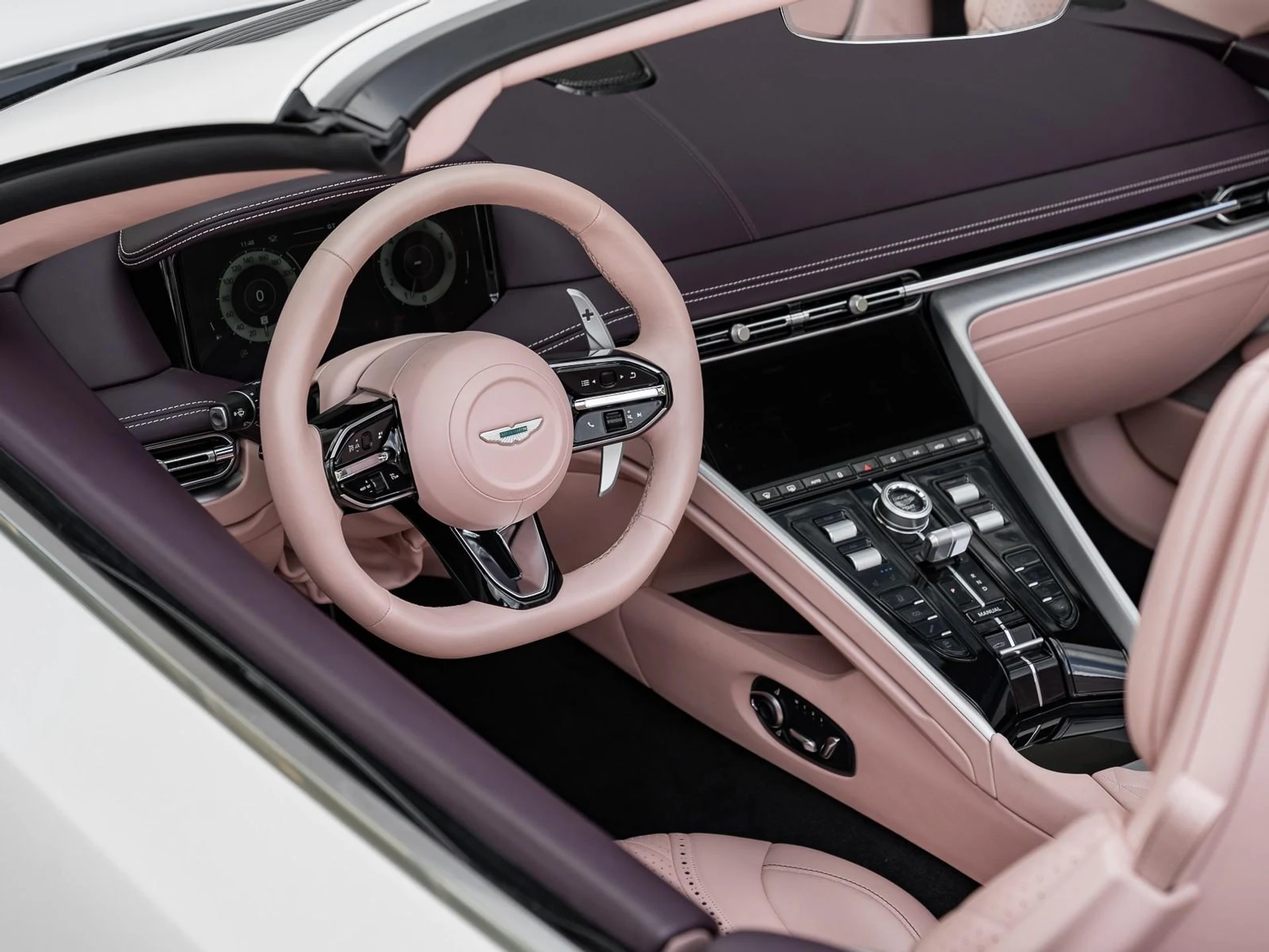 mph038_988830769_Used_2025_Aston_Martin_DB_12_1761167163_8bfa4938c0