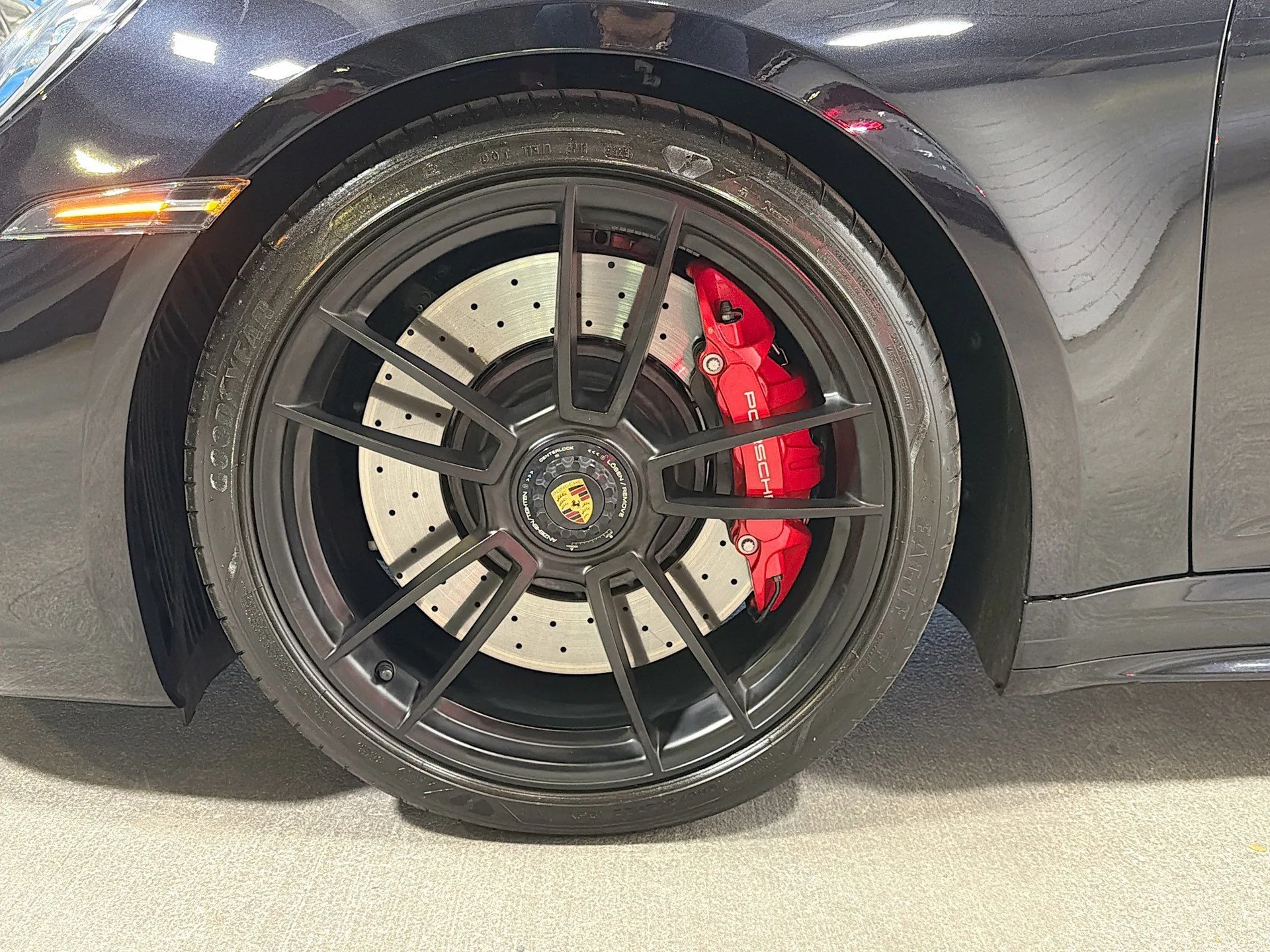 mph038_98996433_b9f6ba681d80b790a42d37b6bce41f6b_e8b62f5373